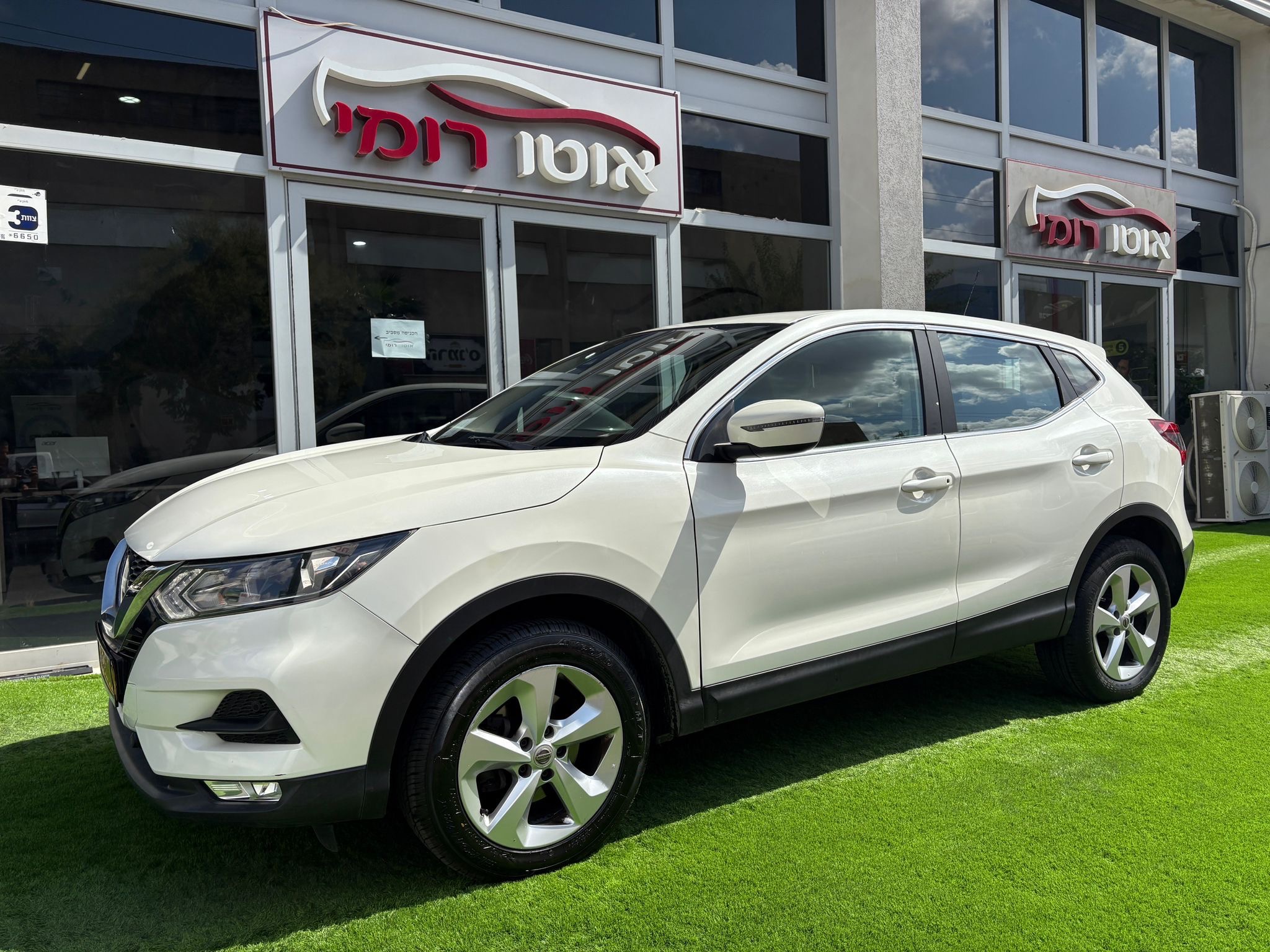 ניסאן, קשקאי