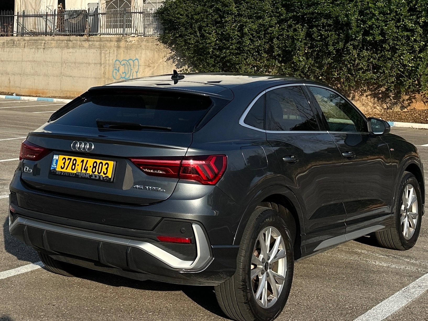 תמונות רכב אאודי Q3