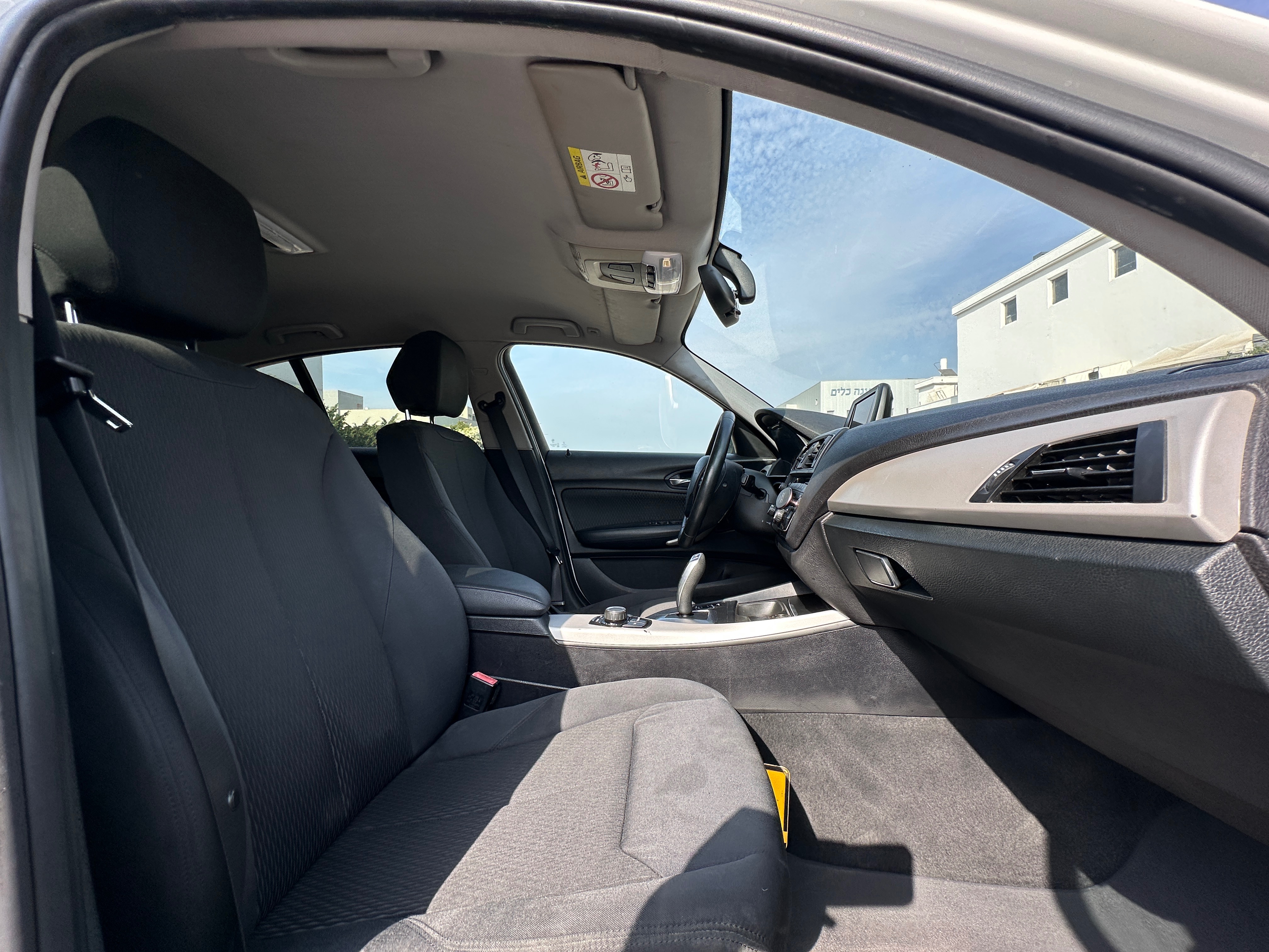 תמונות רכב ב מ וו סדרה 1