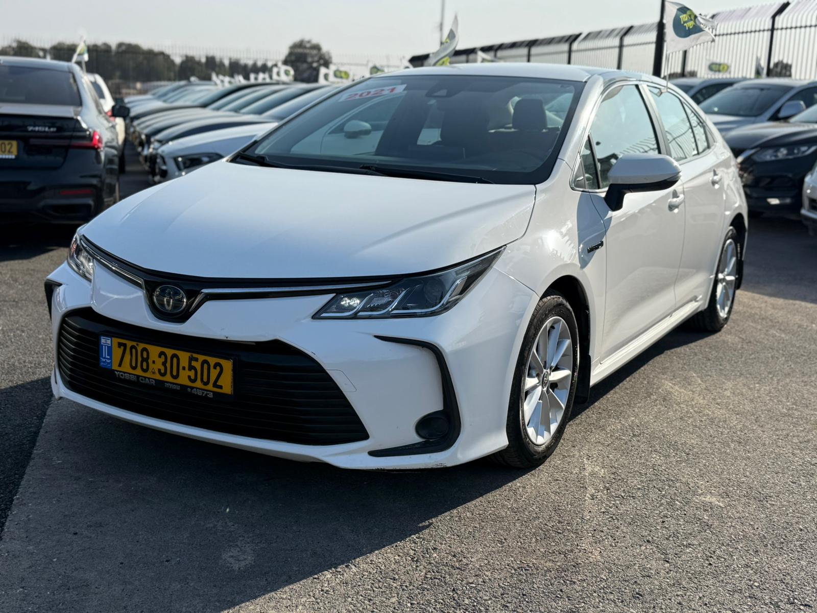טויוטה, COROLLA HSD SDN