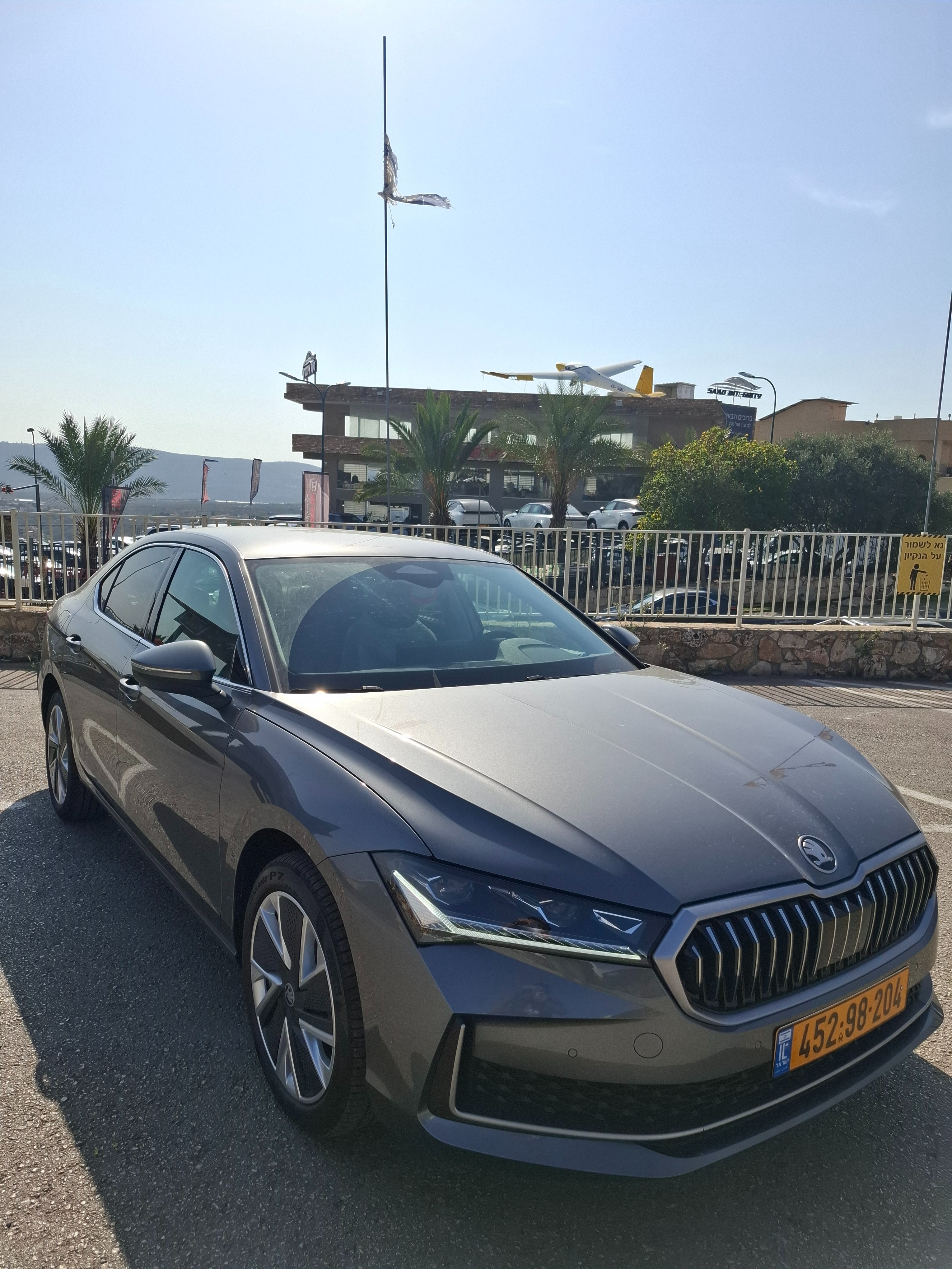 תמונות רכב סקודה סופרב