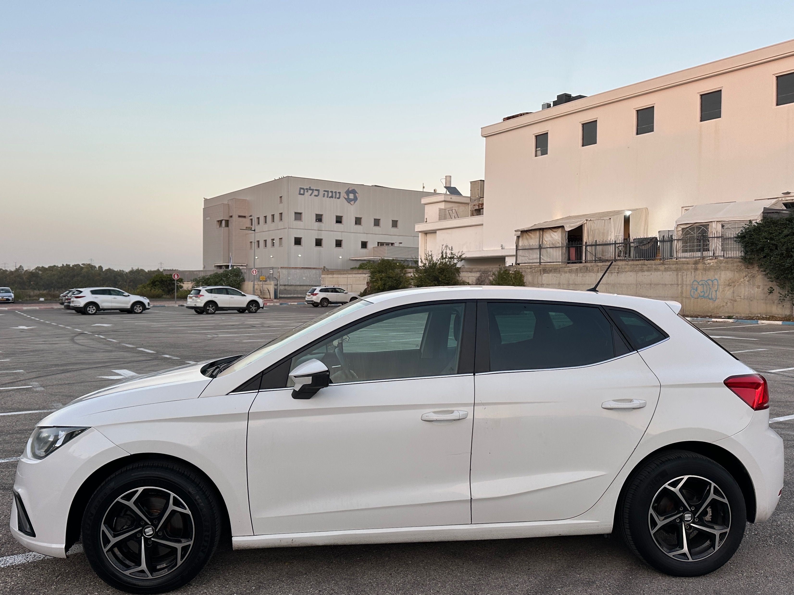 תמונות רכב סיאט איביזה