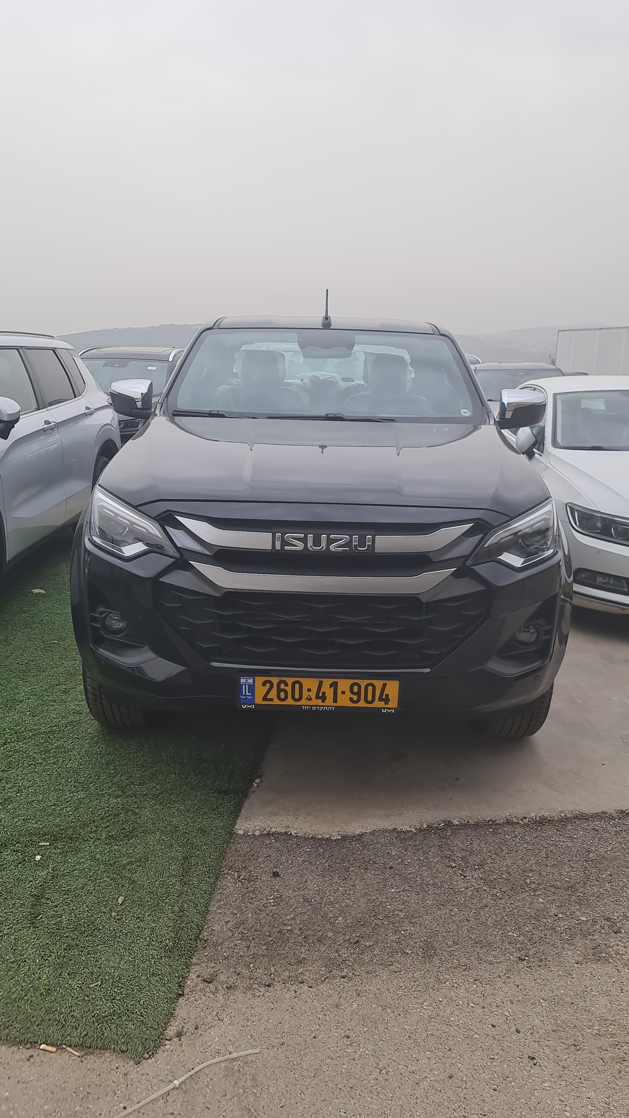 תמונות רכב איסוזו D-Max