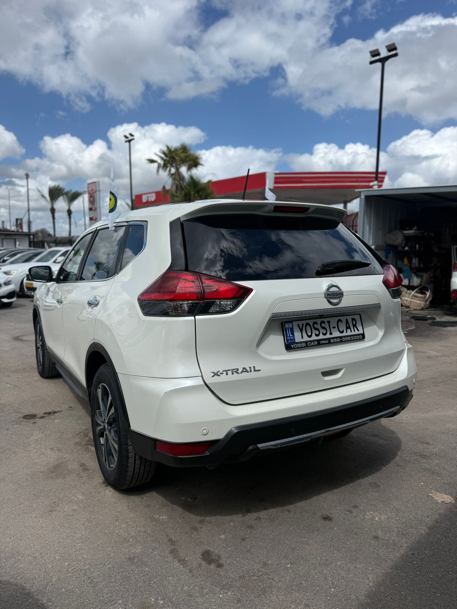 תמונות רכב ניסאן X-TRAIL