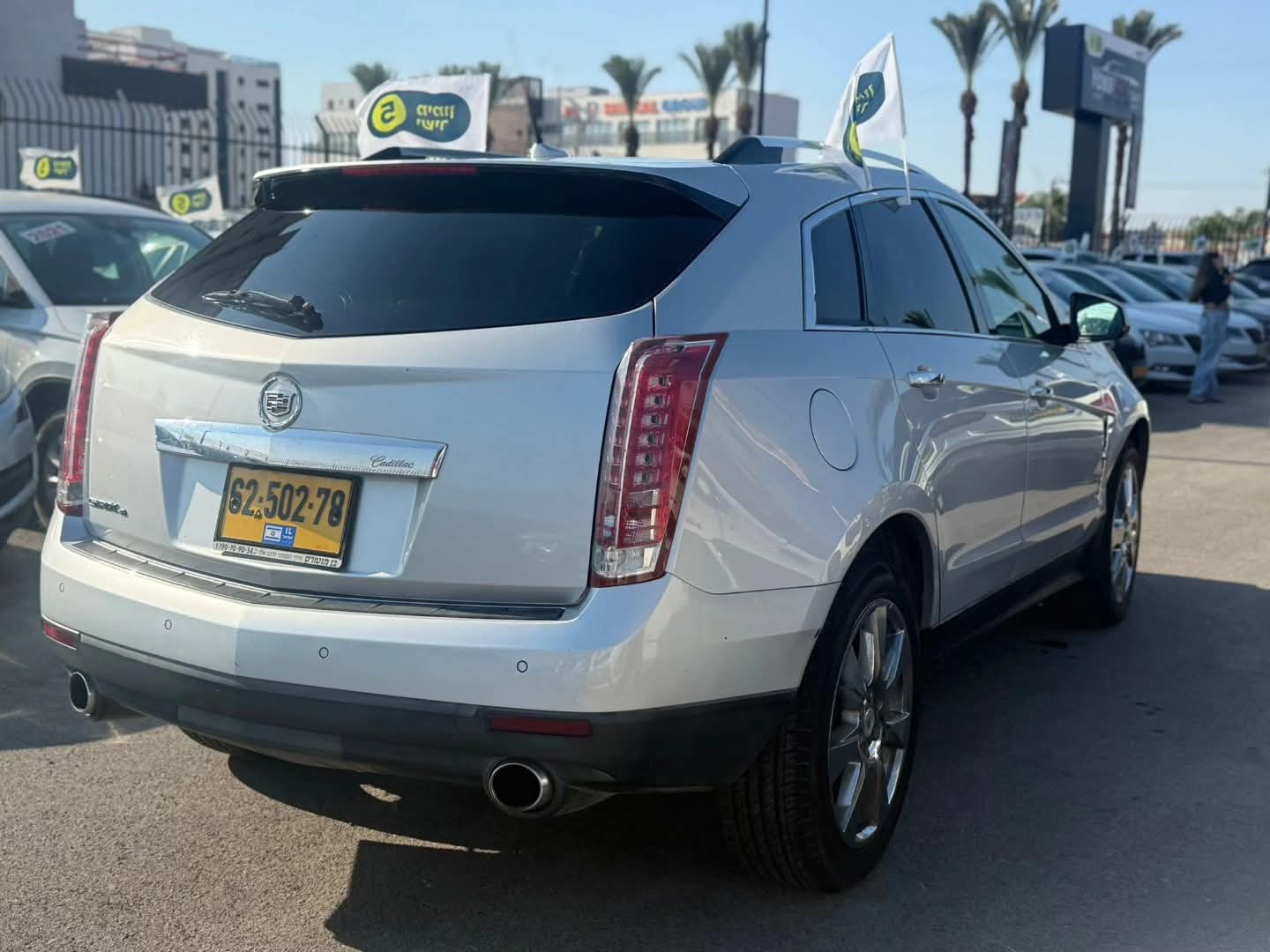 תמונות רכב קאדילאק SRX