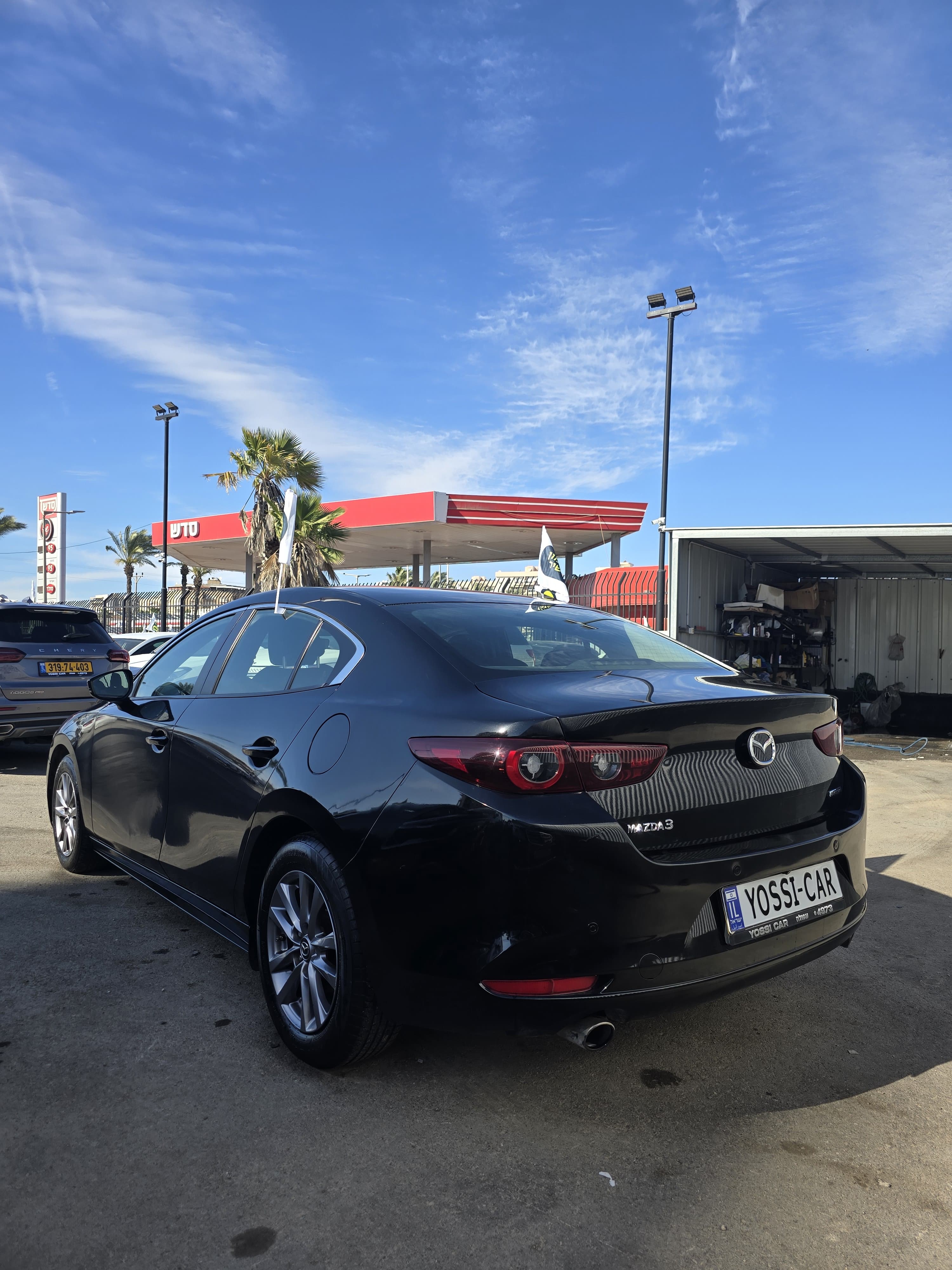 תמונות רכב מזדה MAZDA3
