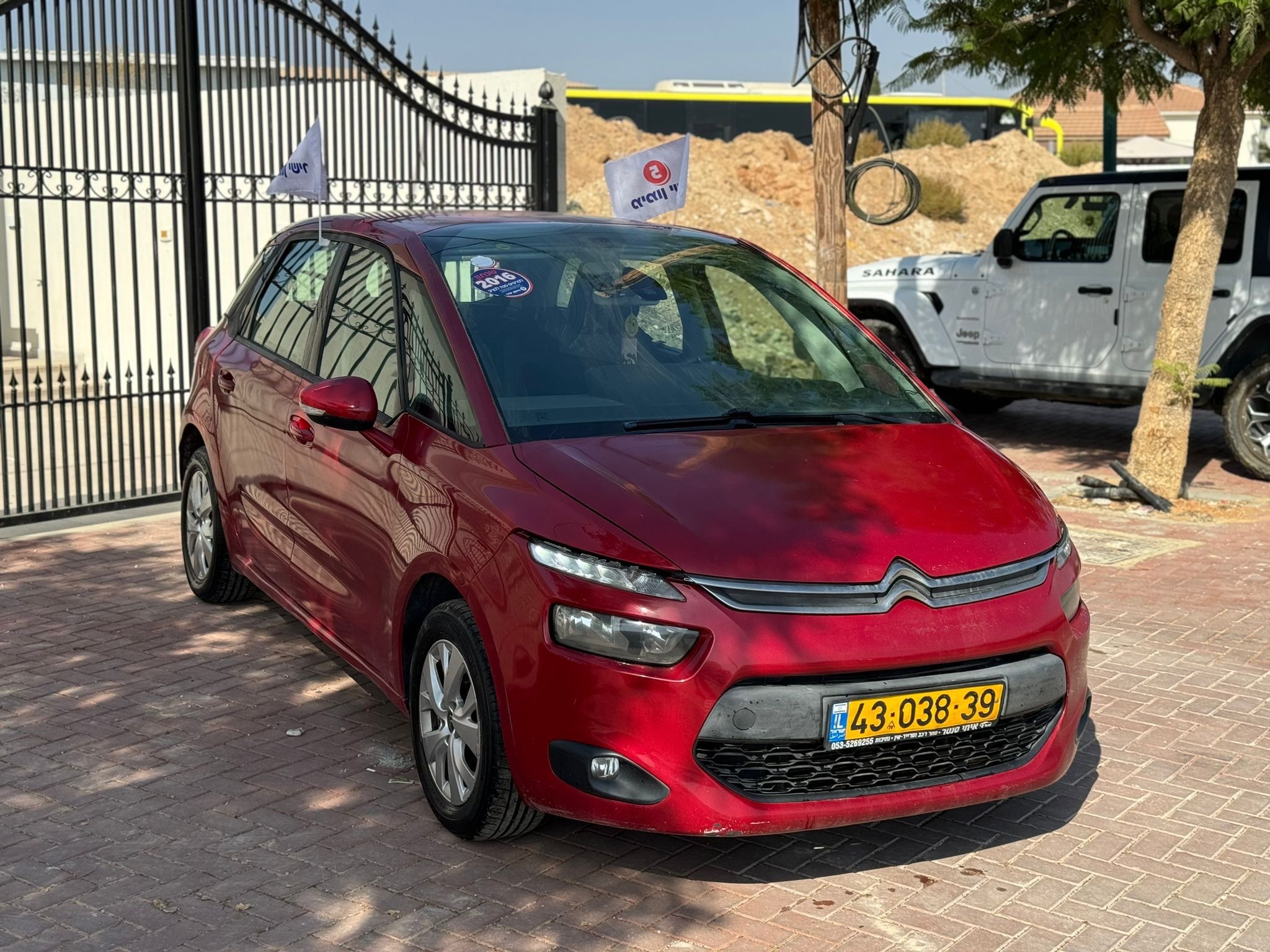 תמונות רכב סיטרואן C4 פיקאסו