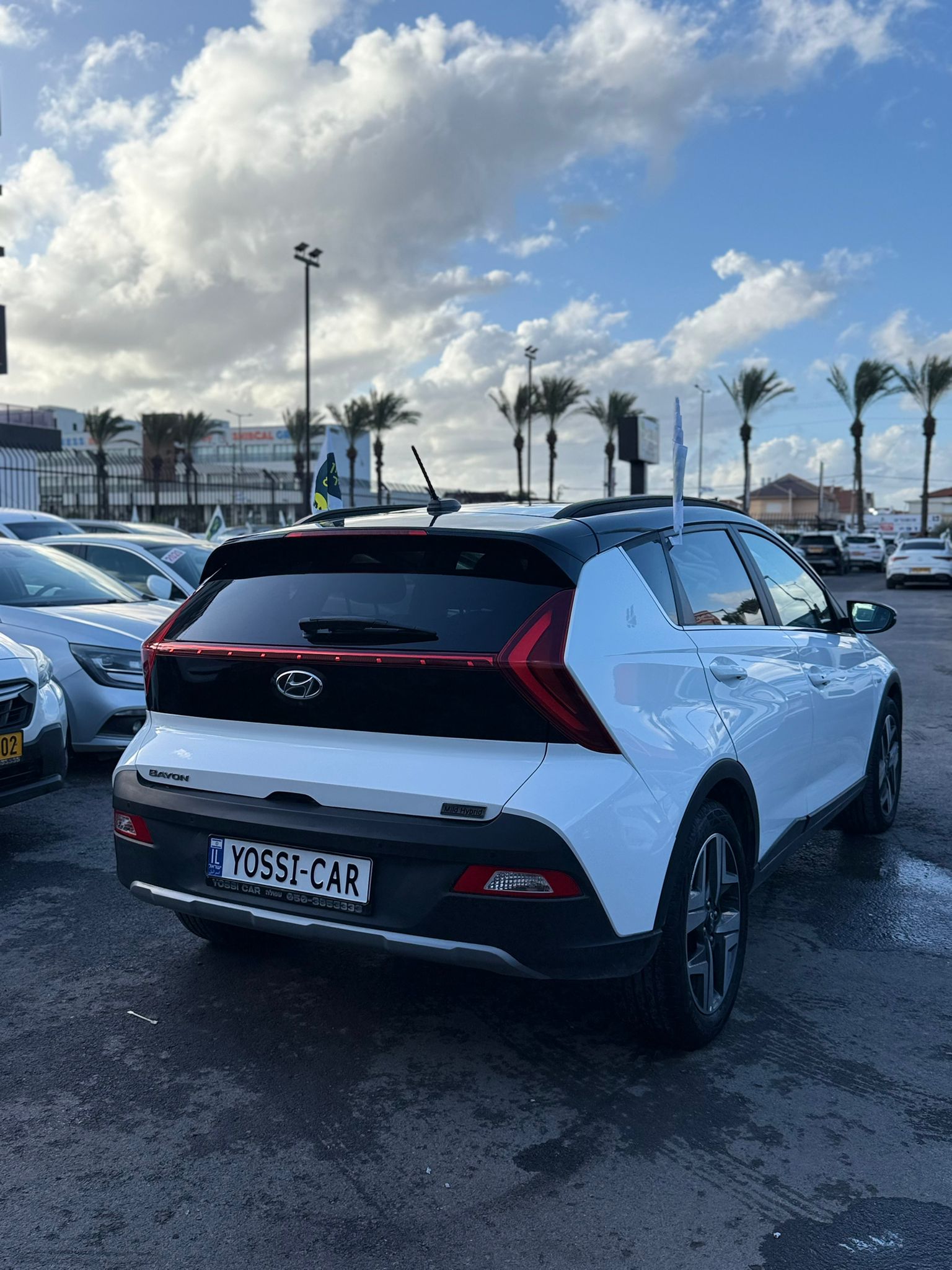 תמונות רכב יונדאי BAYON