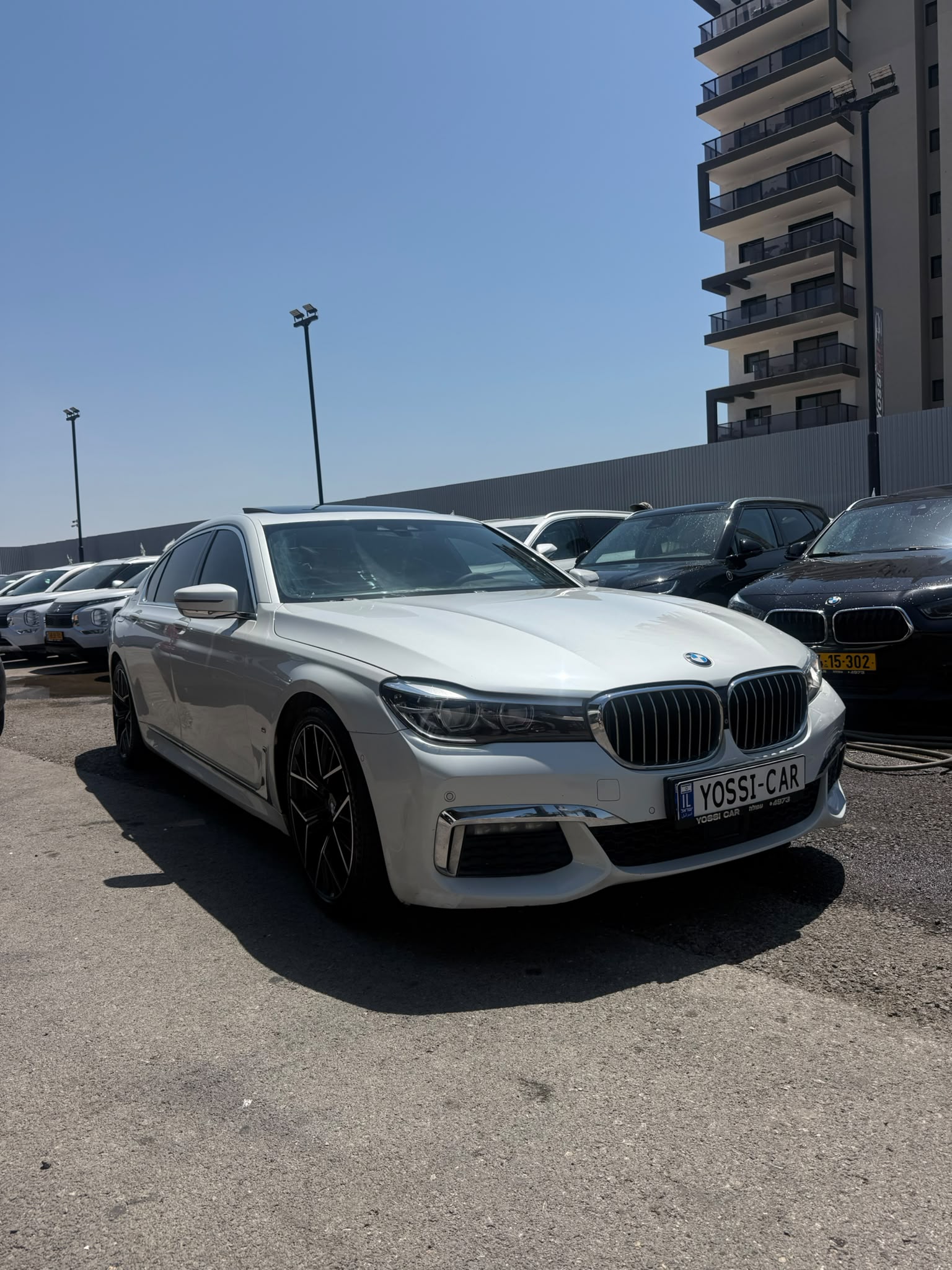 תמונות רכב ב מ וו 740LE IPERFORMA