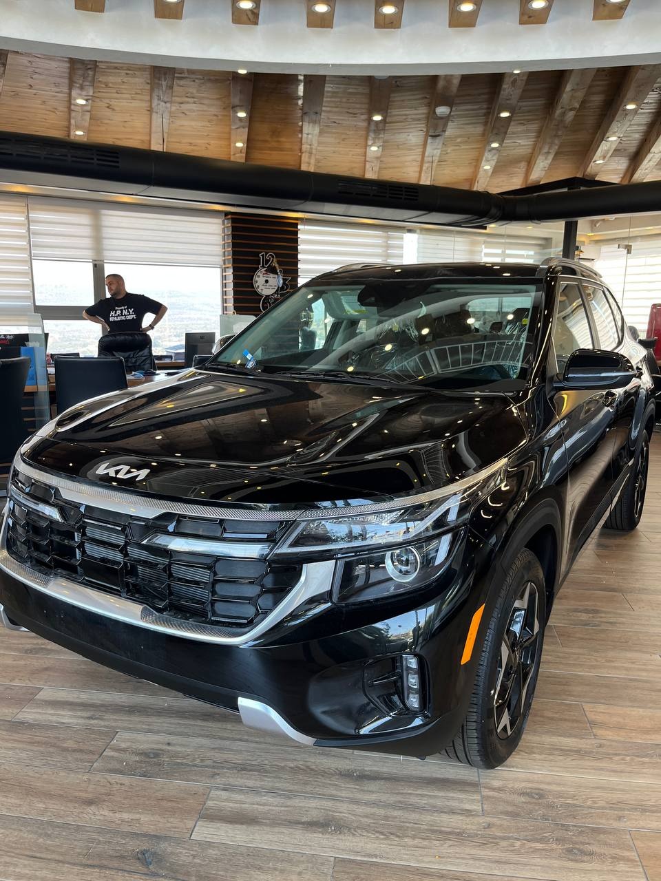 תמונות רכב קיה סלטוס