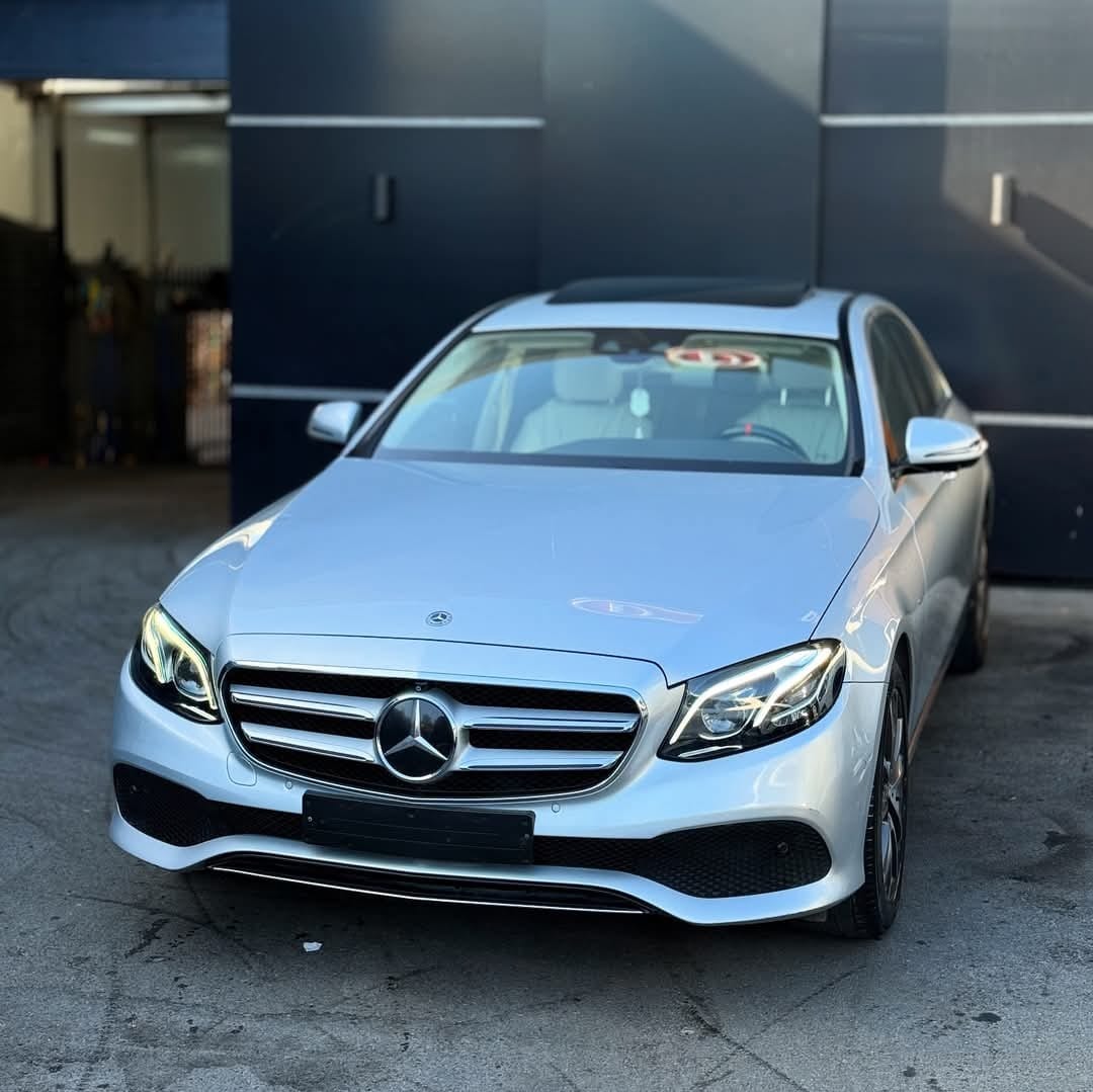 תמונות רכב מרצדס E קלאס