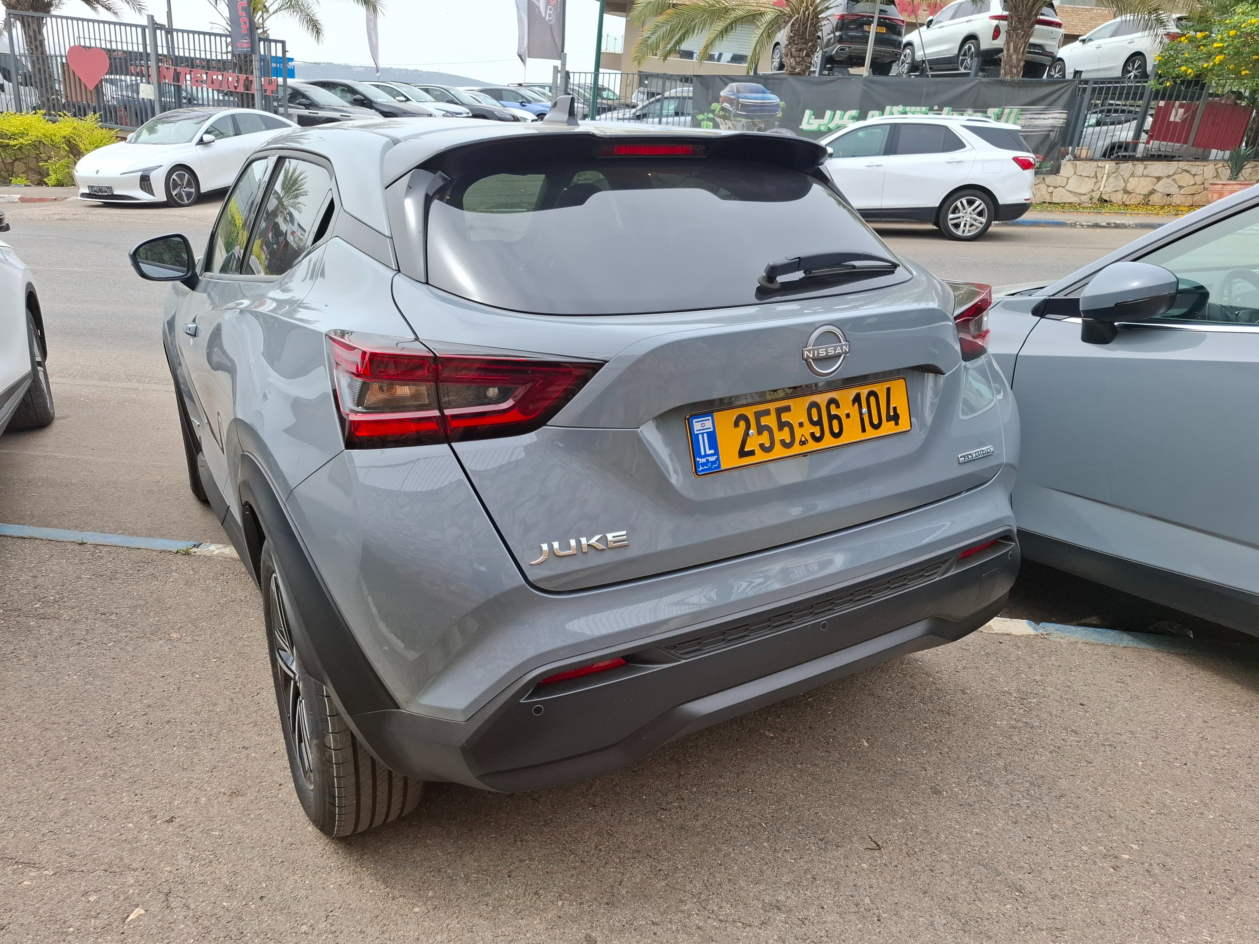 תמונות רכב ניסאן ג'וק