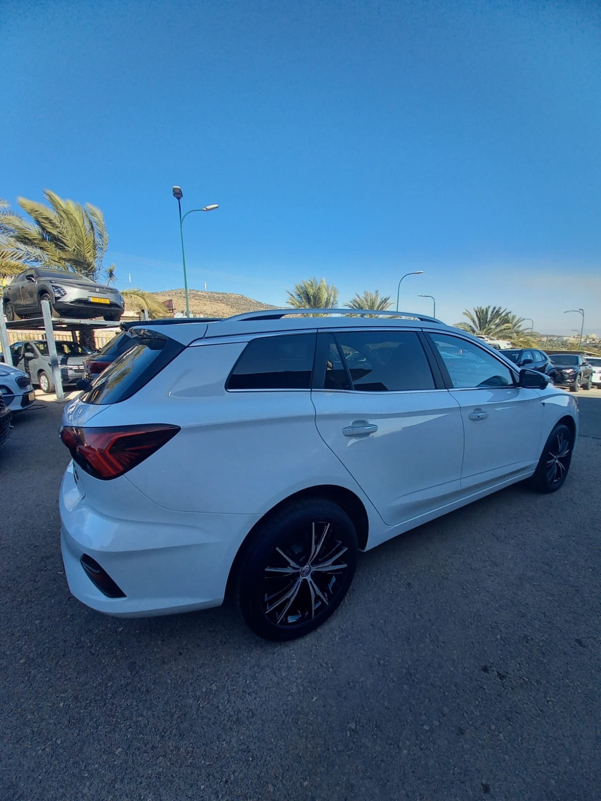 תמונות רכב MG MG5