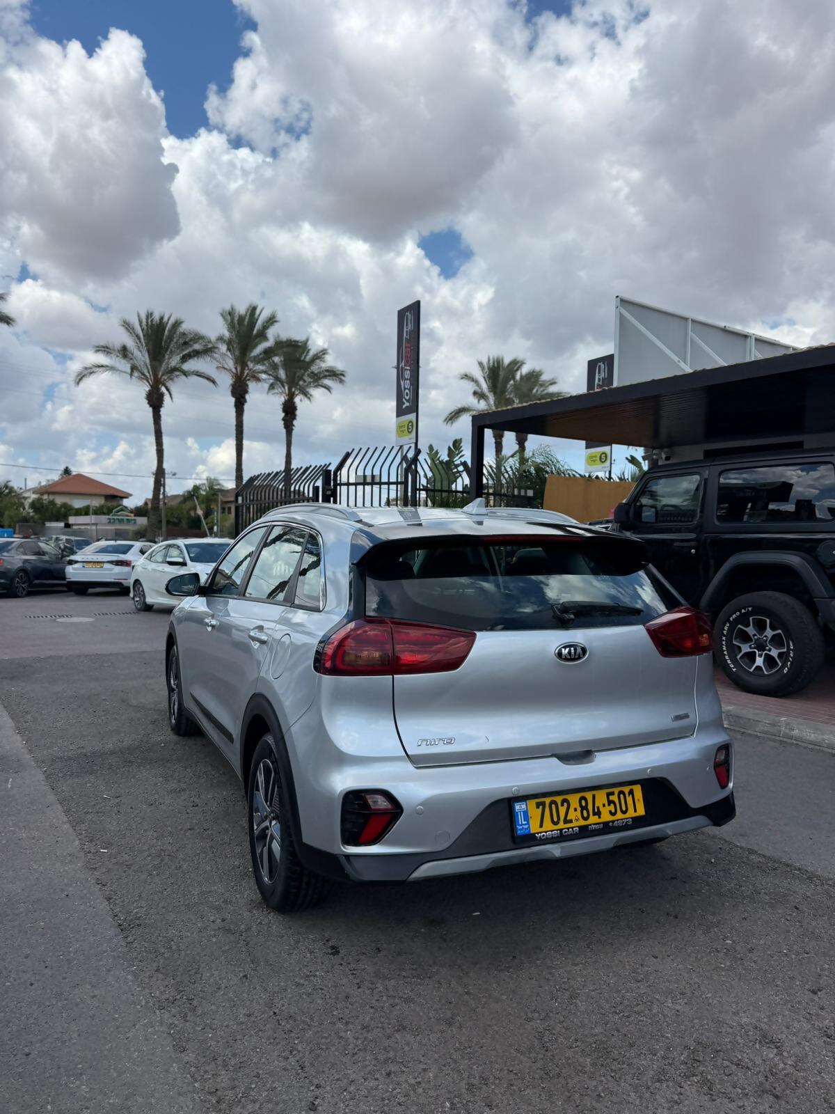 תמונות רכב קיה NIRO
