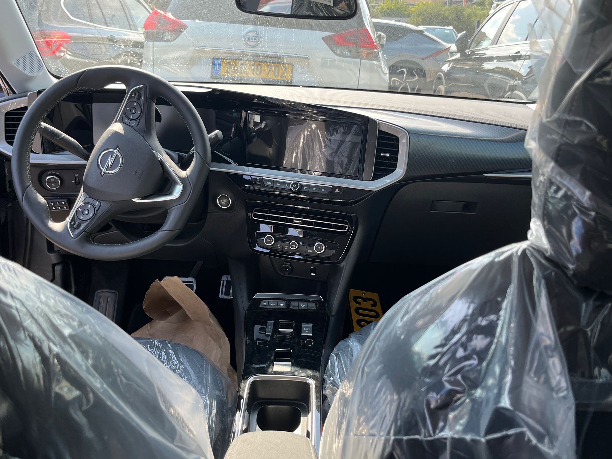 תמונות רכב אופל מוקה