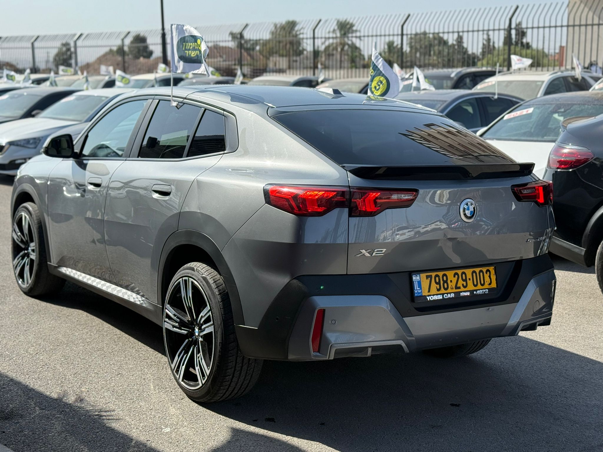 תמונות רכב ב מ וו X2 SDRIVE20I