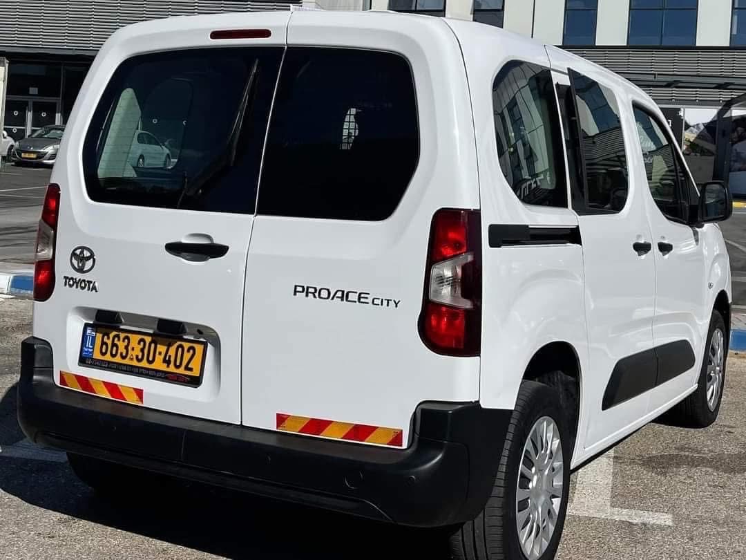 תמונות רכב טויוטה CITY