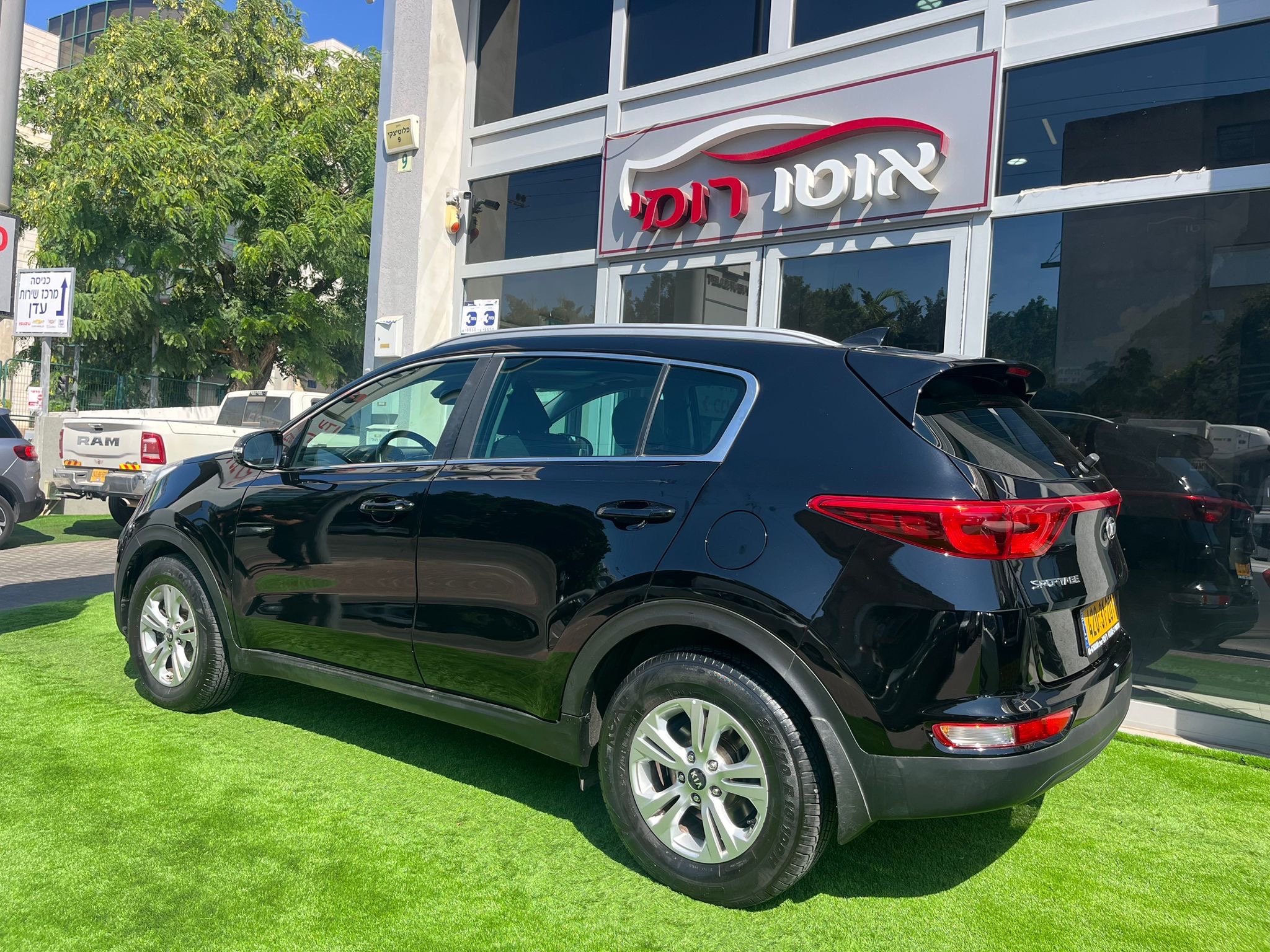 תמונות רכב קיה ספורטז'