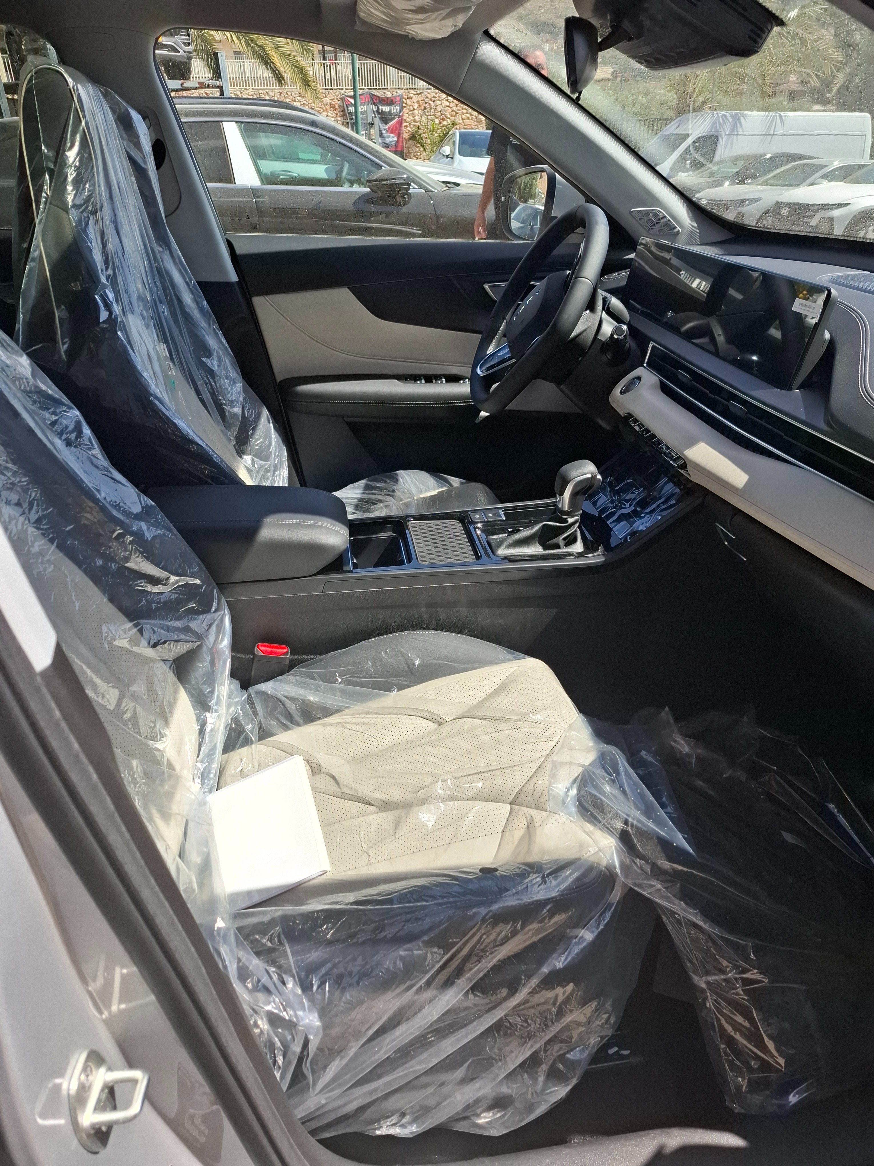 תמונות רכב צ'רי TIGGO 4 PRO