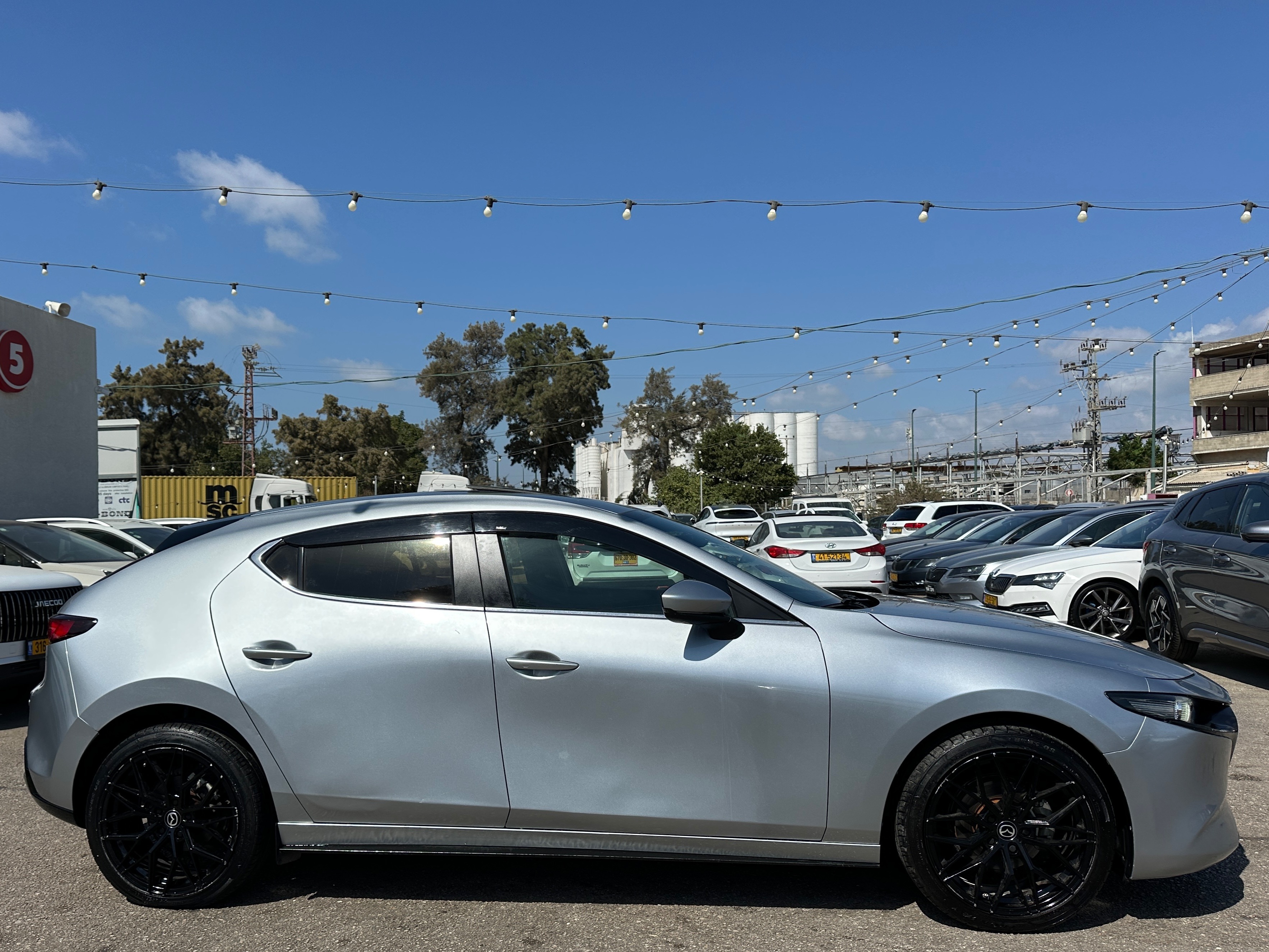 תמונות רכב מזדה 3