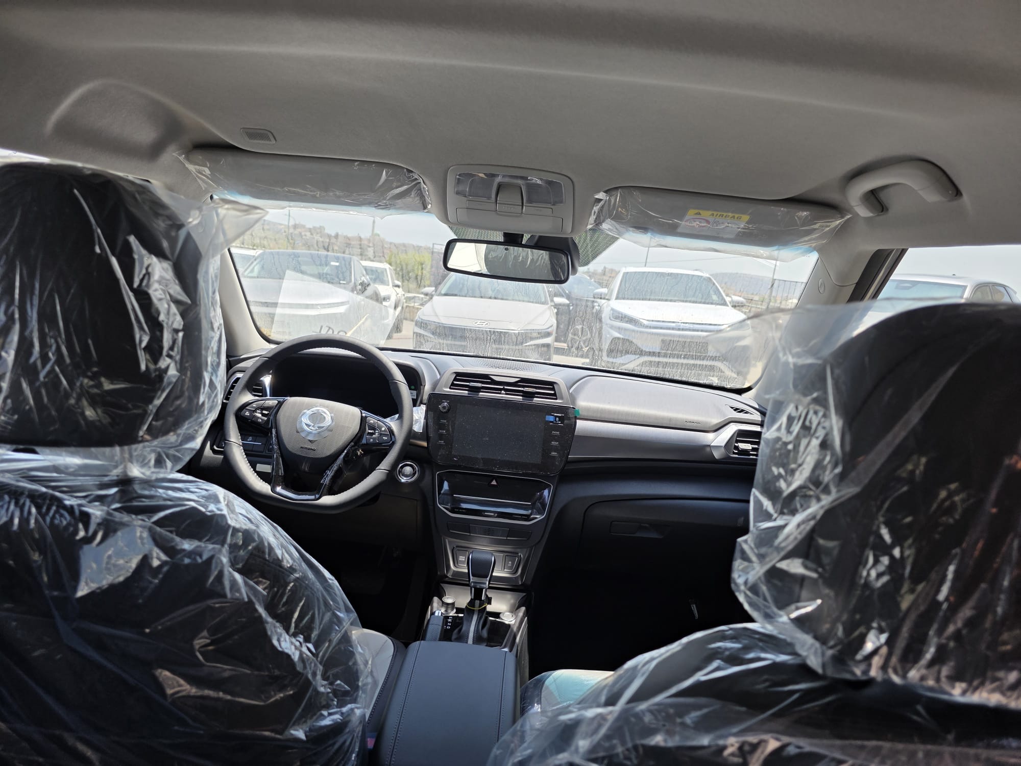 תמונות רכב קיי גי מוביליט טיבולי