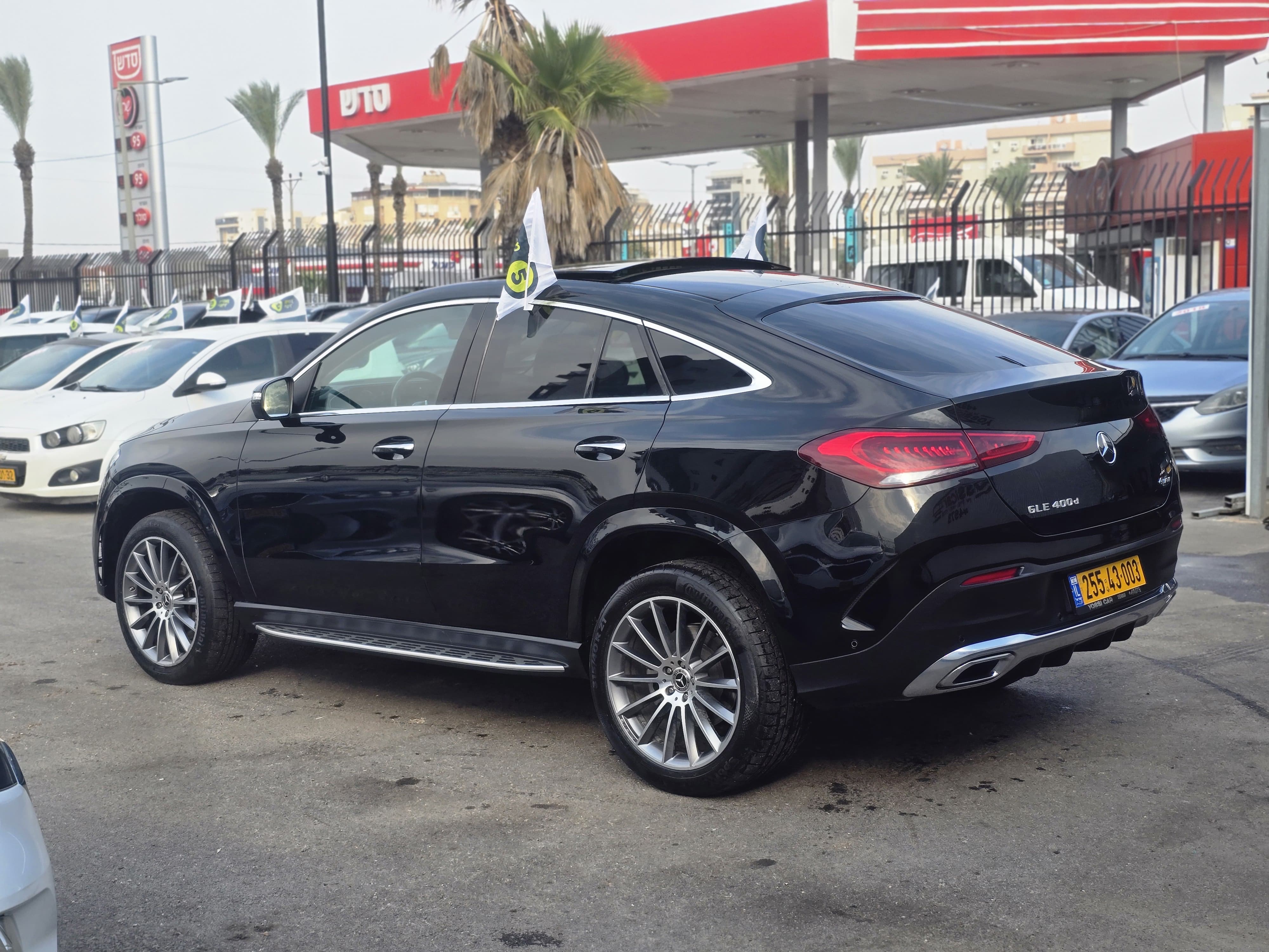 תמונות רכב מרצדס GLE400D COUPE