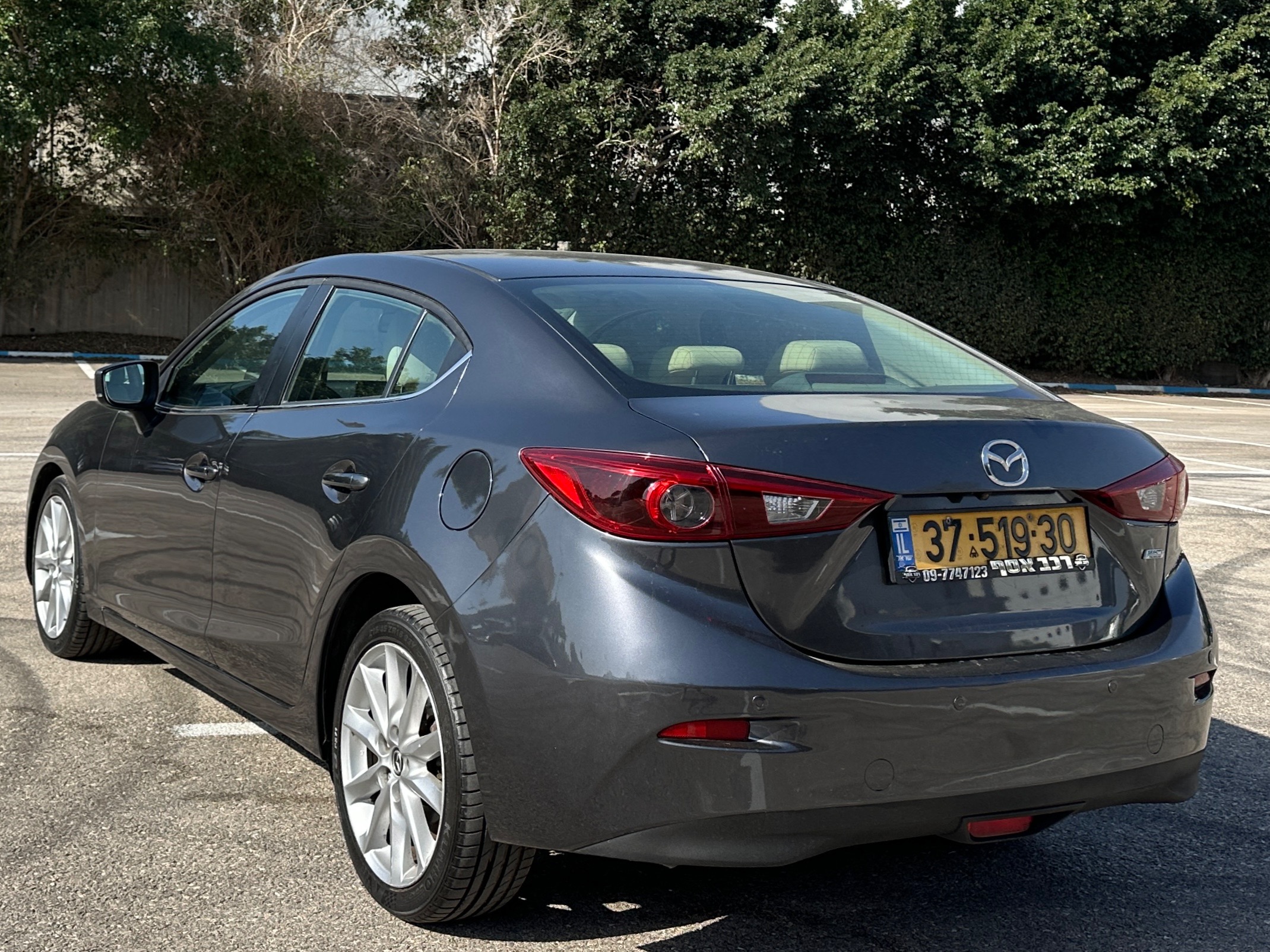 תמונות רכב מזדה 3