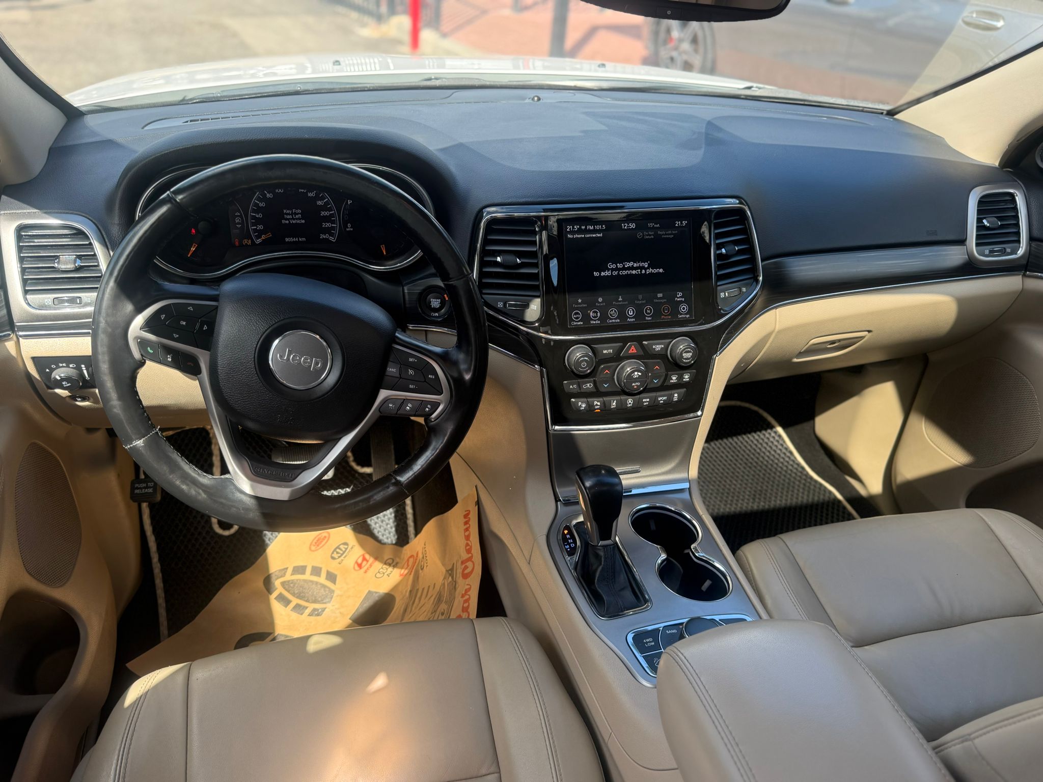 תמונות רכב ג'יפ GRAND CHEROKEE