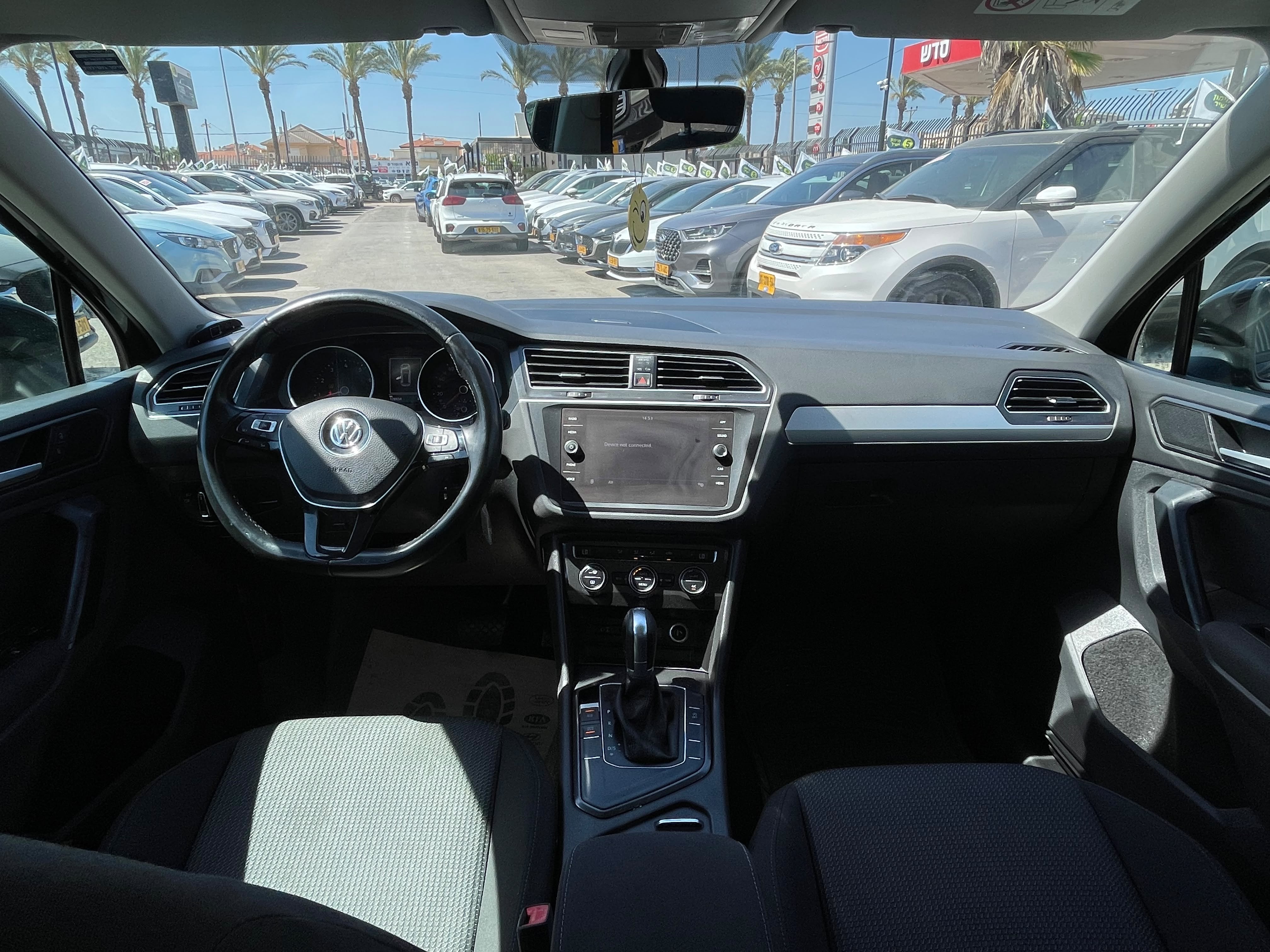 תמונות רכב פולקסווגן TIGUAN
