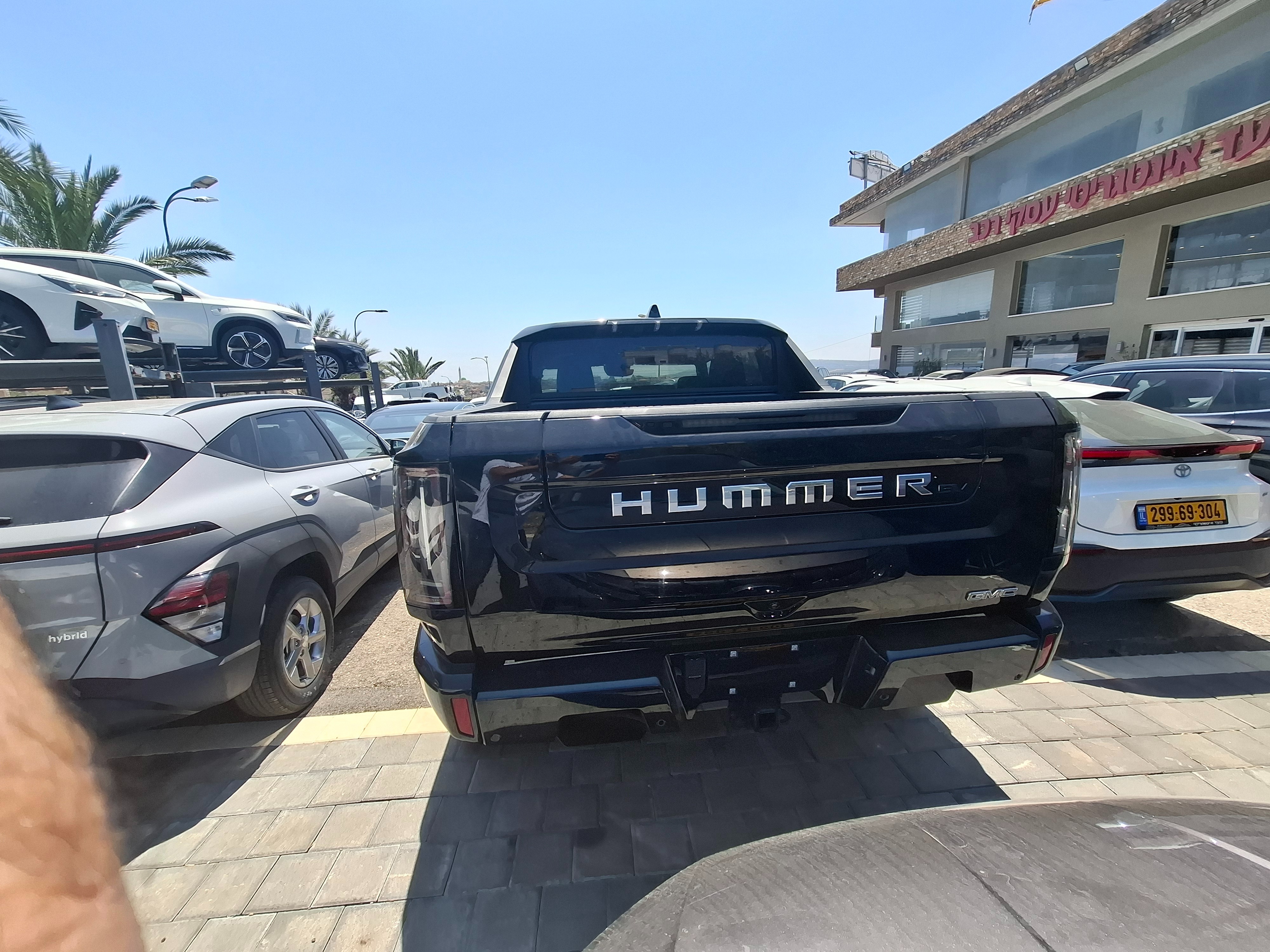 תמונות רכב האמר EV