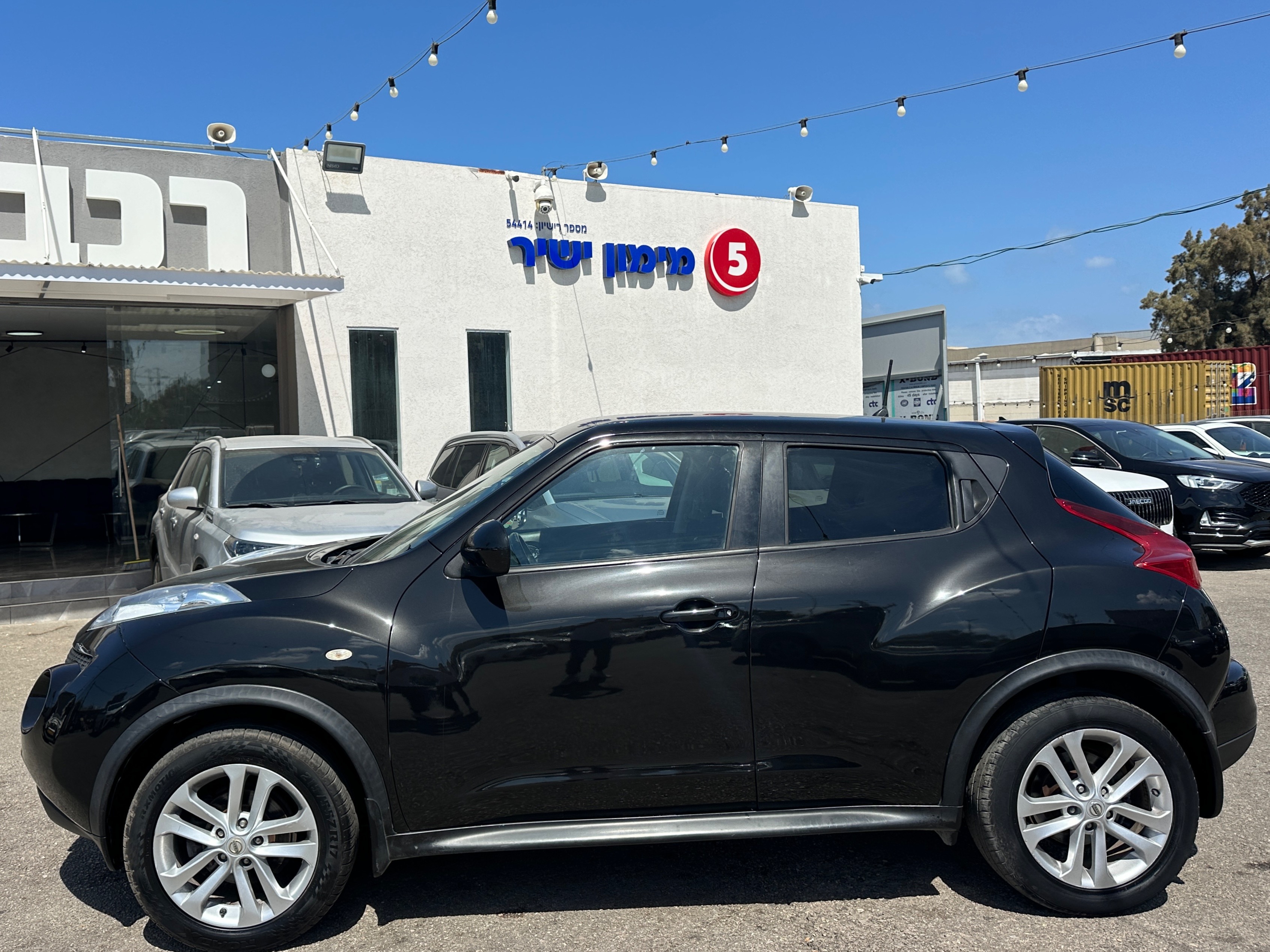 תמונות רכב ניסאן ג'וק