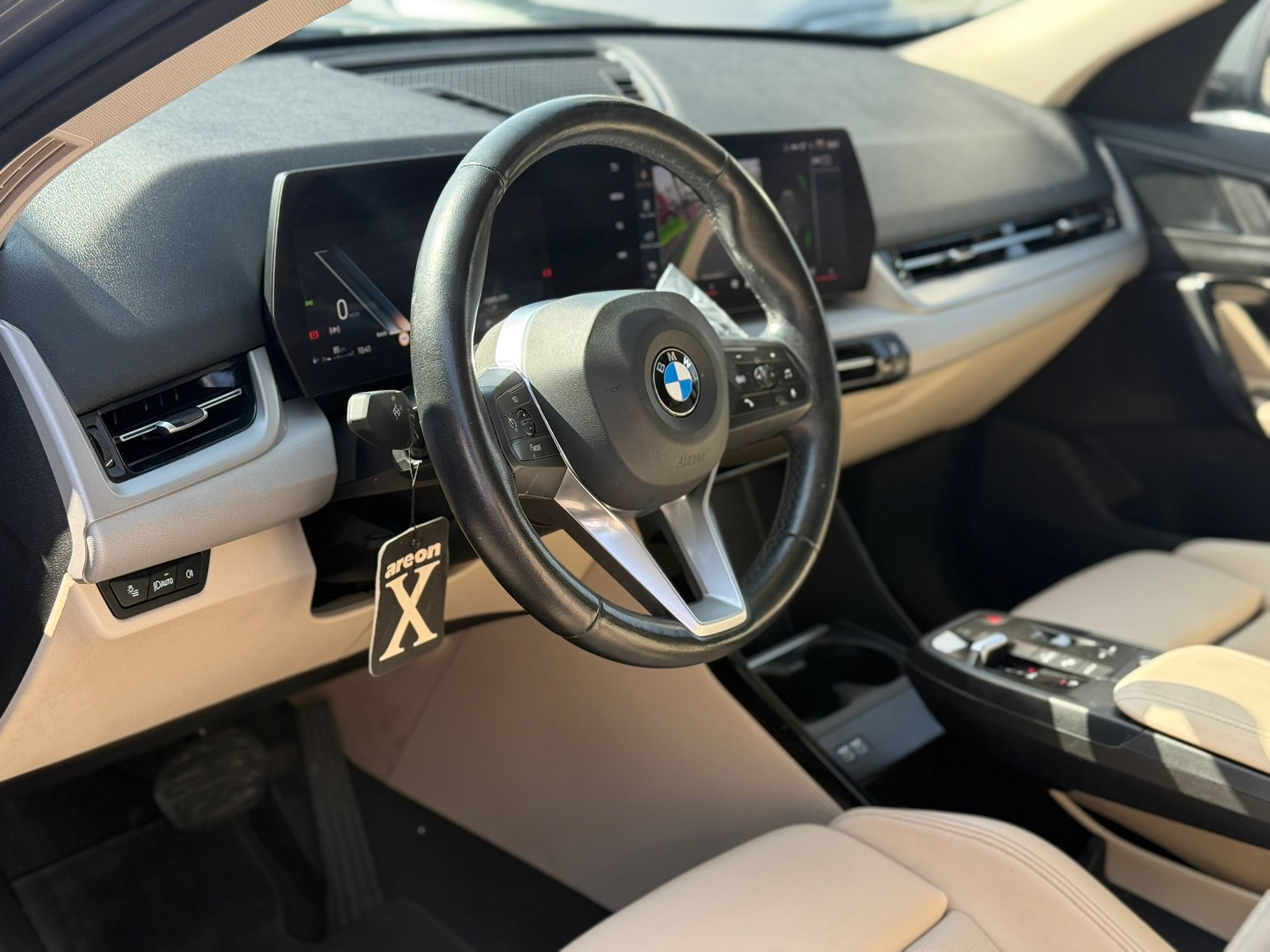 תמונות רכב ב מ וו X2 SDRIVE20I