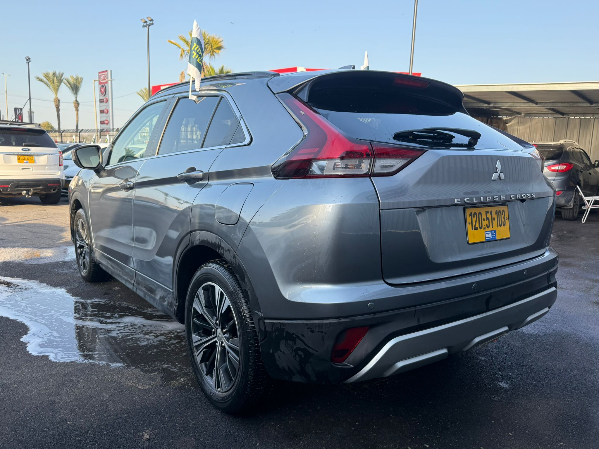 תמונות רכב מיצובישי ECLIPSE CROSS