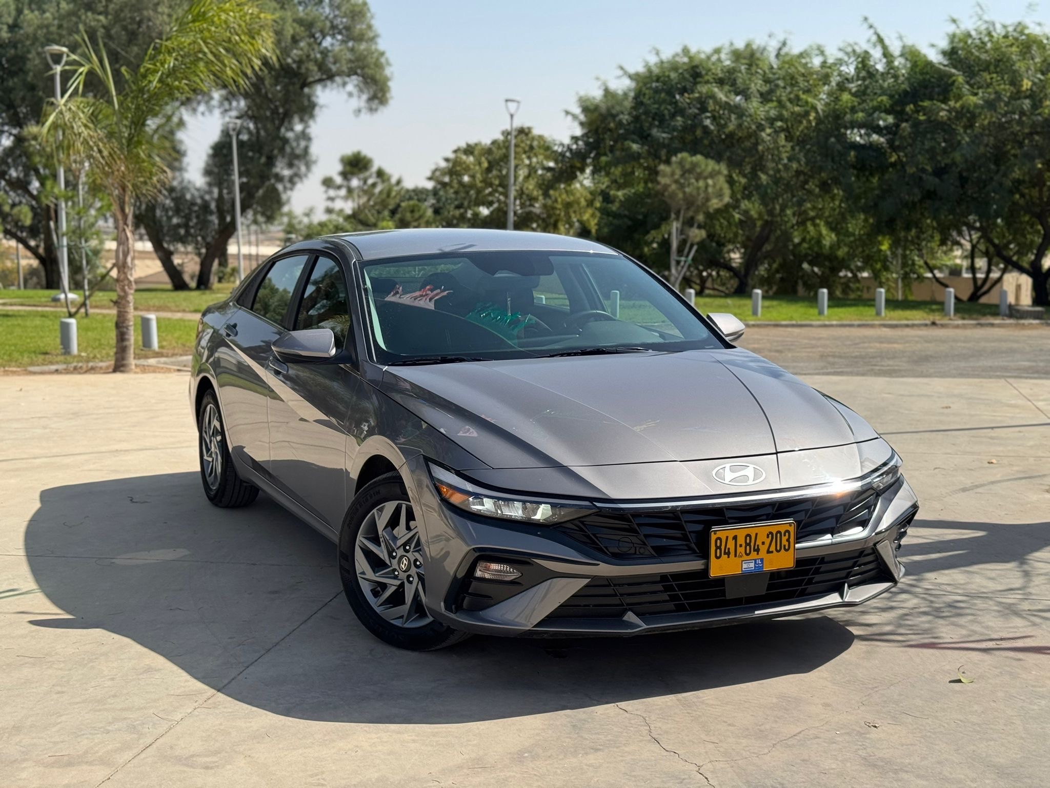 תמונות רכב יונדאי אלנטרה