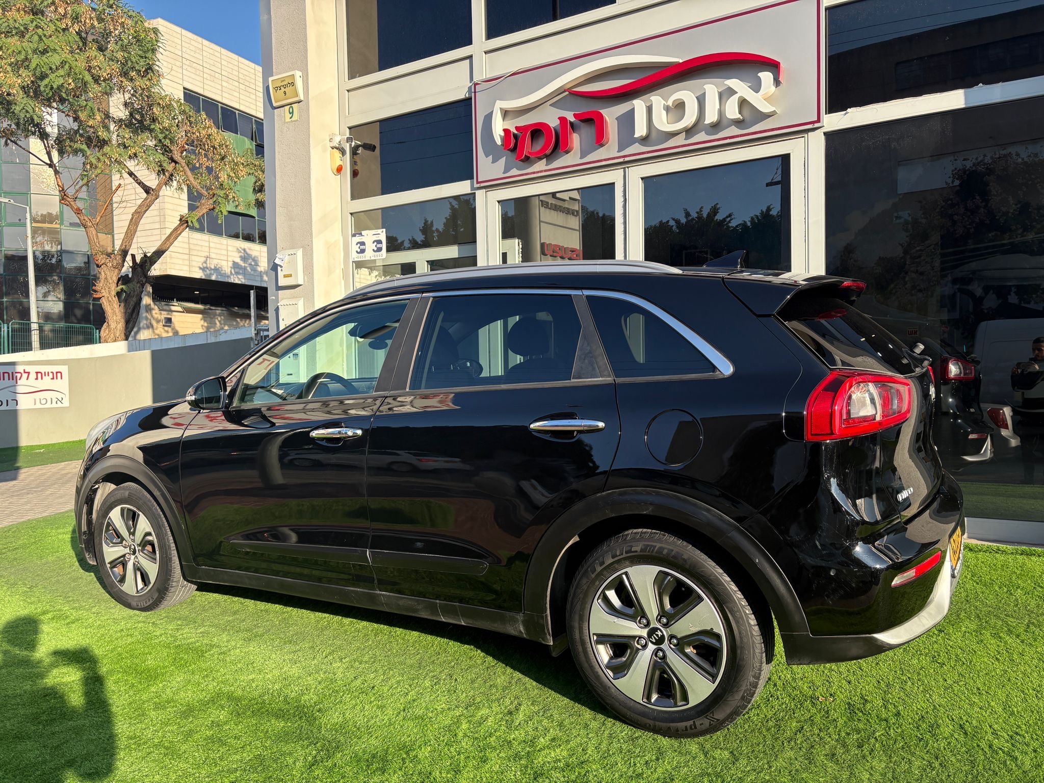 תמונות רכב קיה נירו