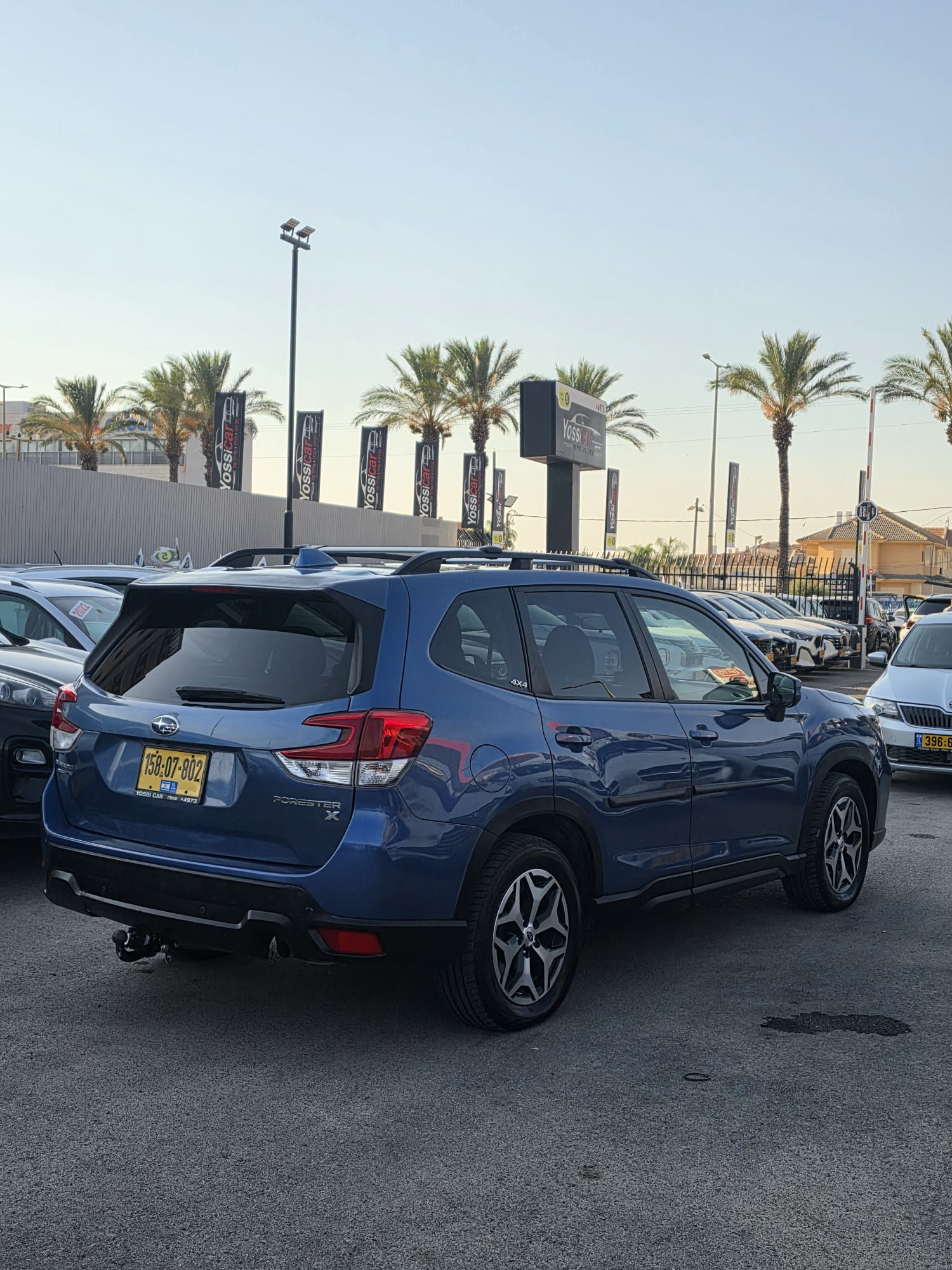 תמונות רכב סובארו FORESTER
