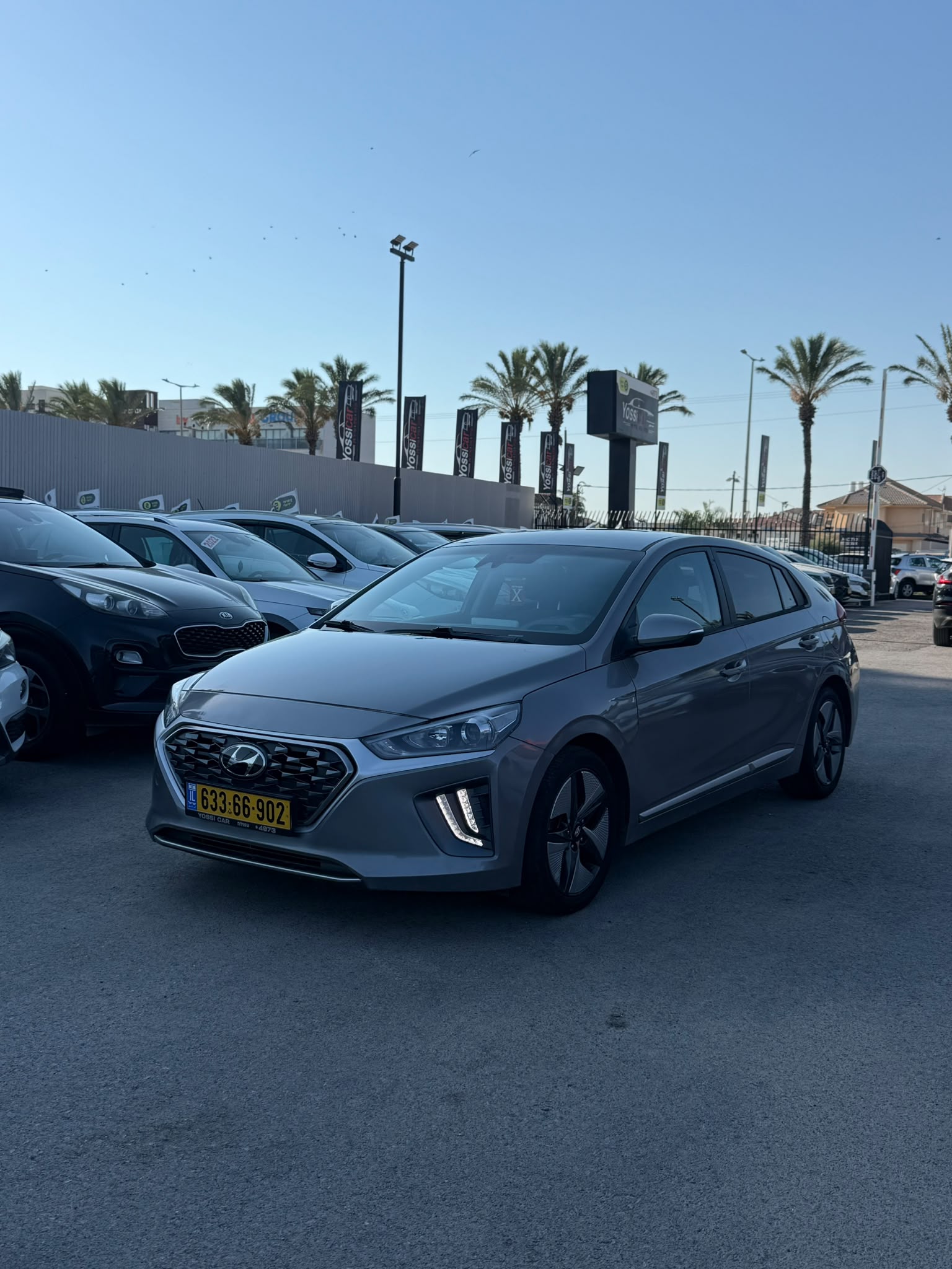 יונדאי, IONIQ HYBRID