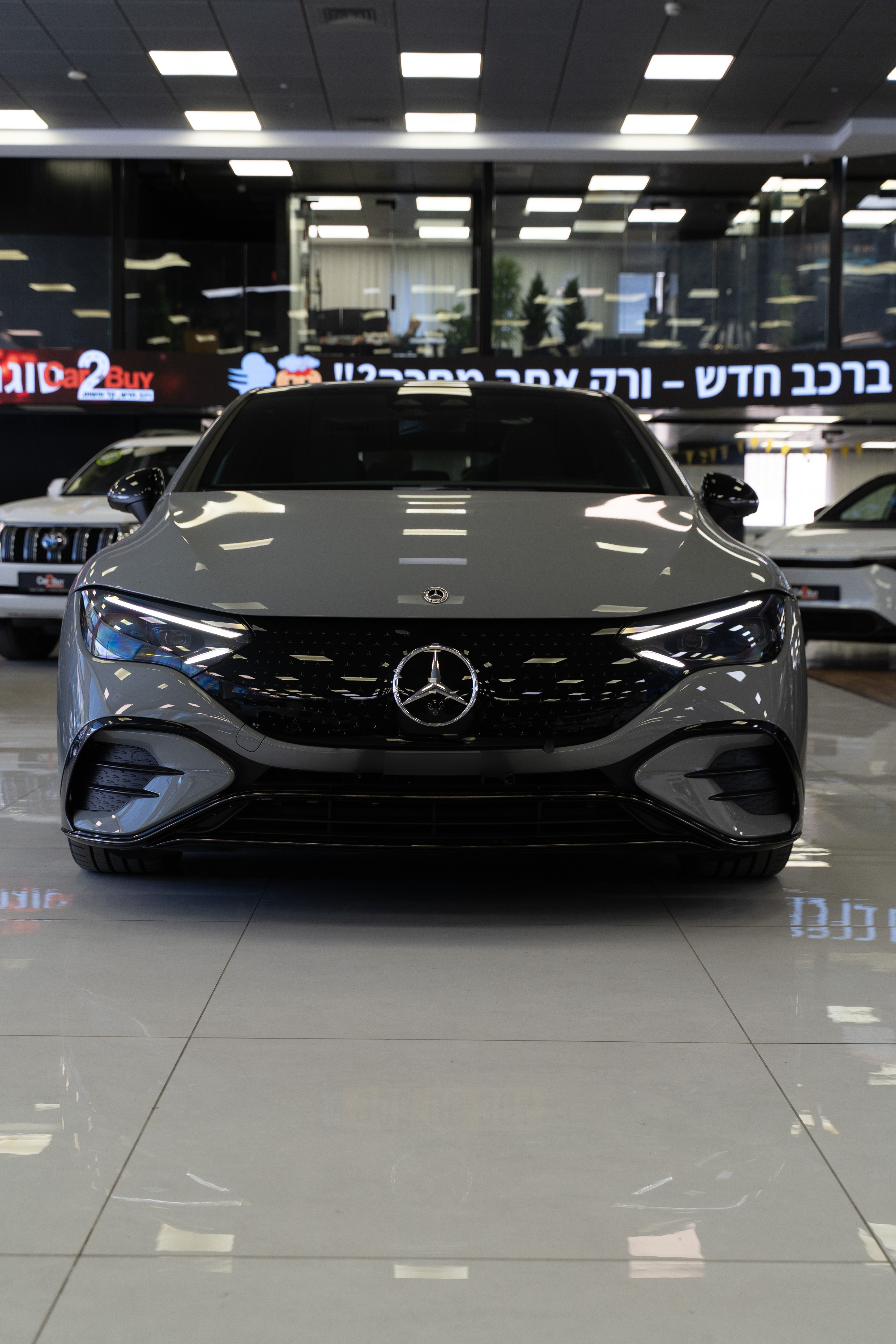 תמונות רכב מרצדס EQE350