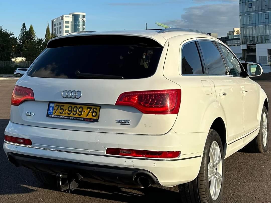 תמונות רכב אאודי Q7