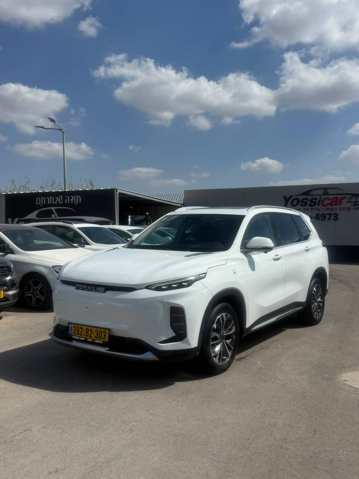 מקסוס, MAXUS EUNIQ 6