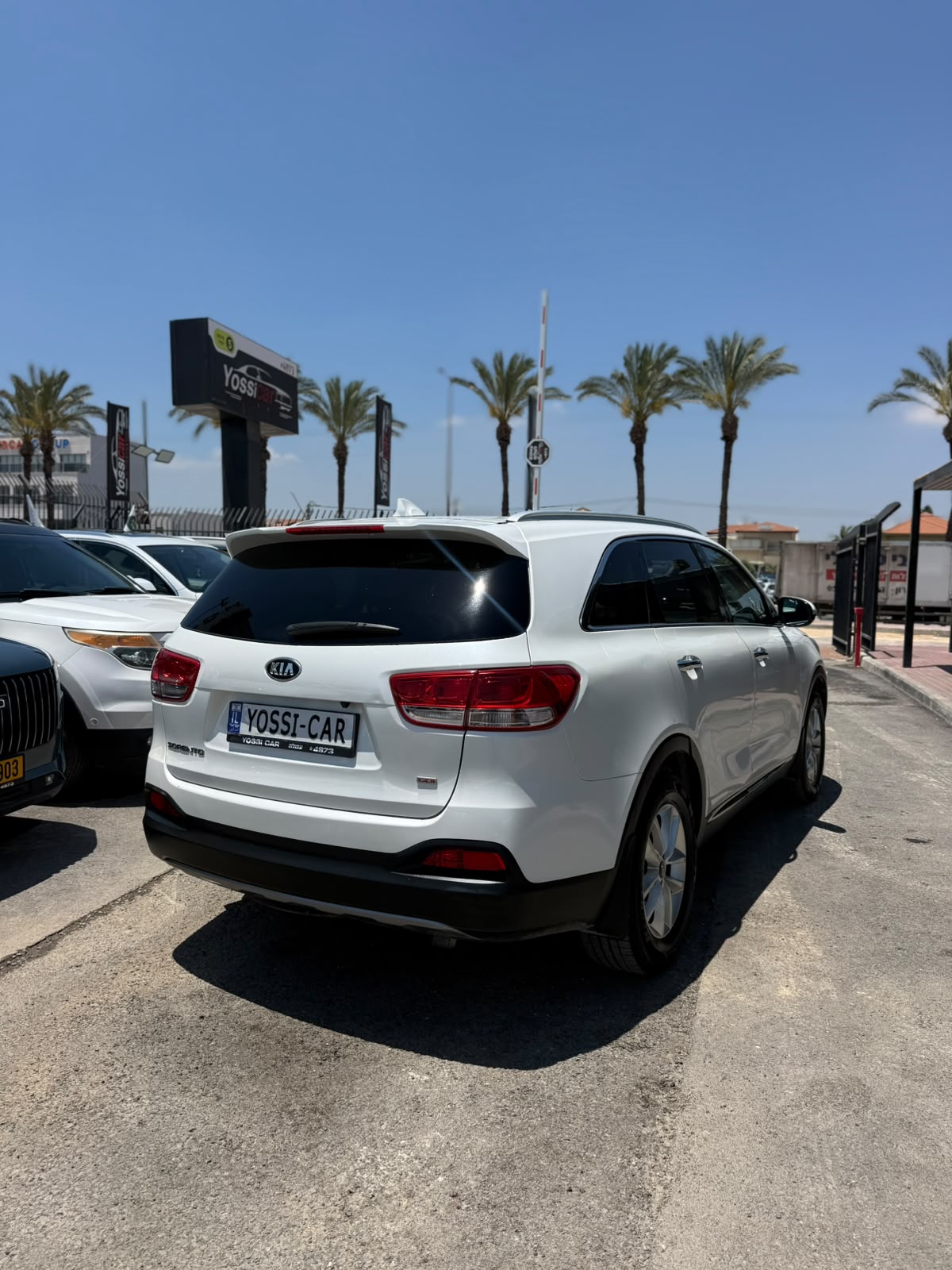 תמונות רכב קיה SORENTO