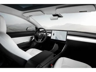 טסלה, MODEL 3