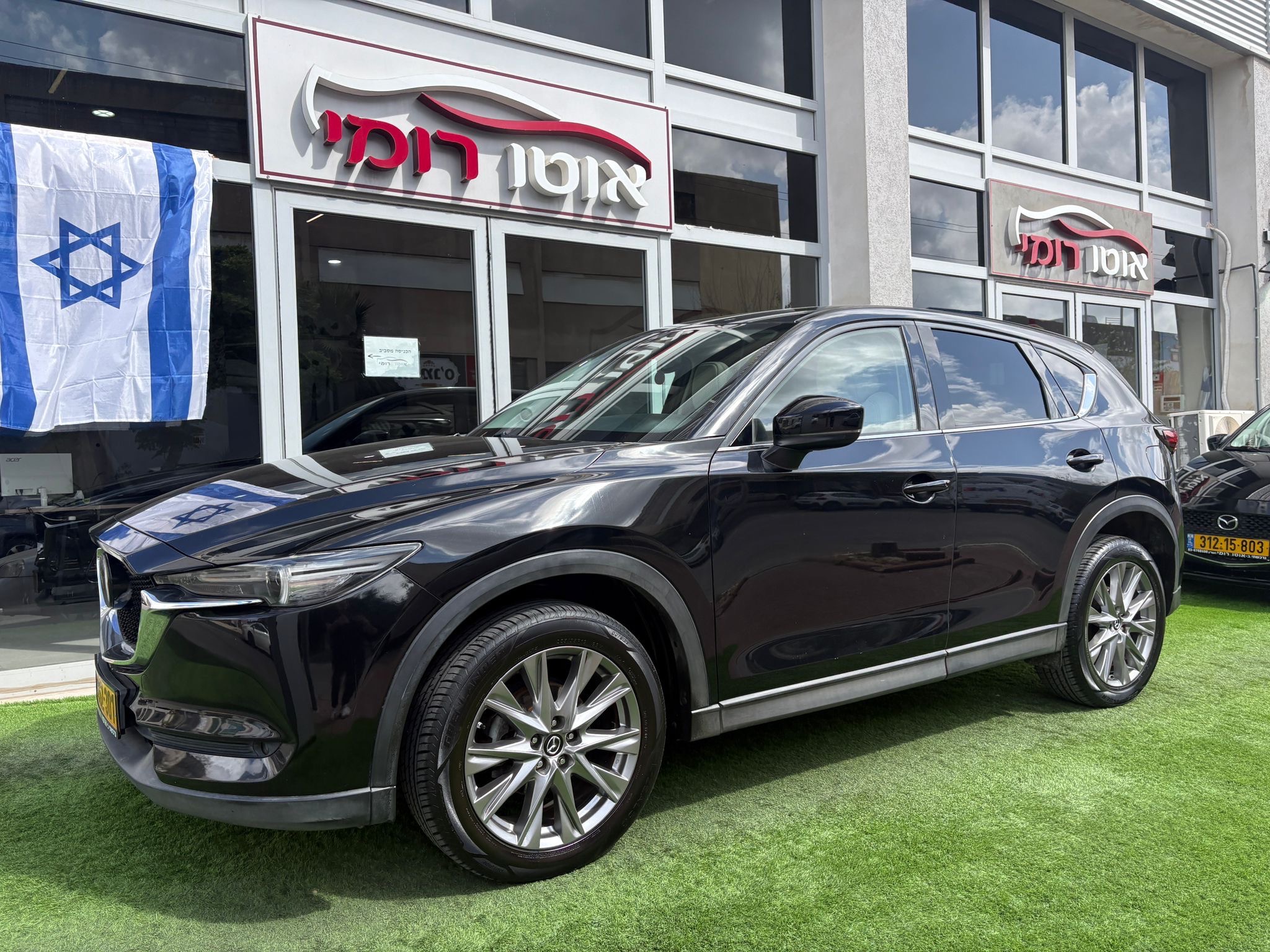 תמונות רכב מזדה CX-5