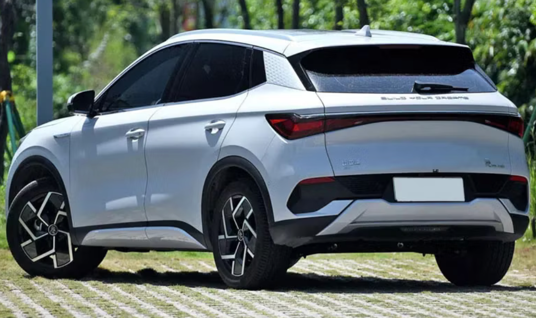 תמונות רכב בי ווי די ATTO 3