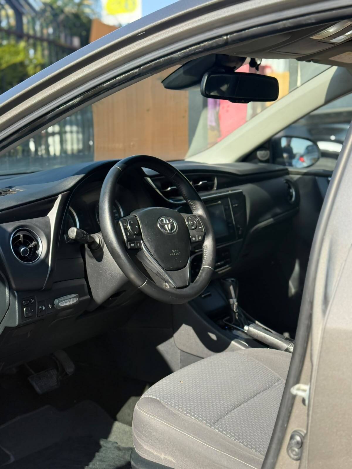 תמונות רכב טויוטה COROLLA