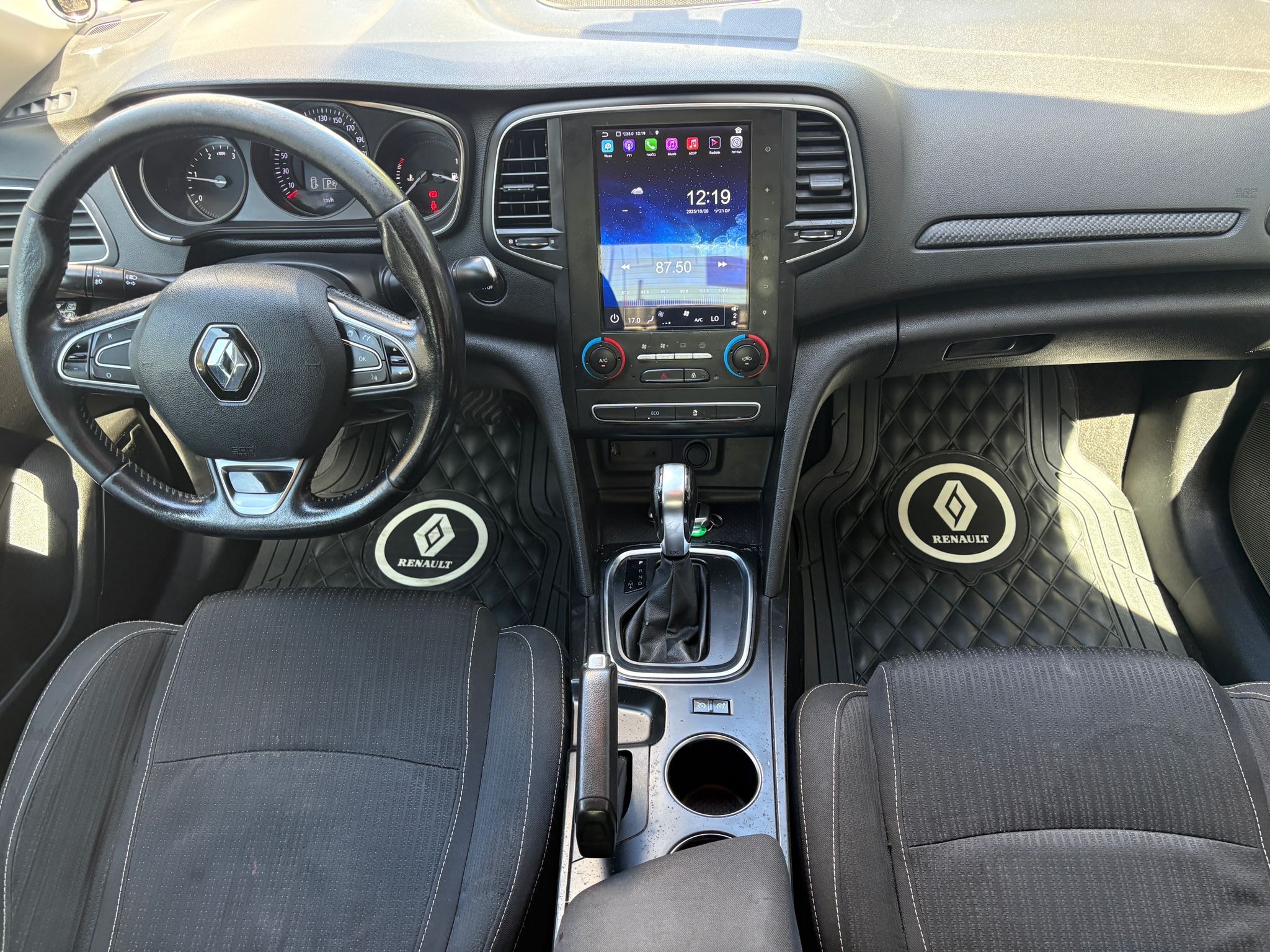 תמונות רכב רנו גראנד קופה