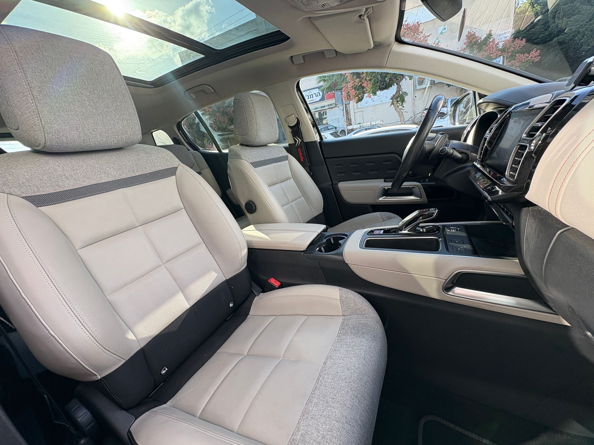 תמונות רכב סיטרואן C5 AIRCROSS