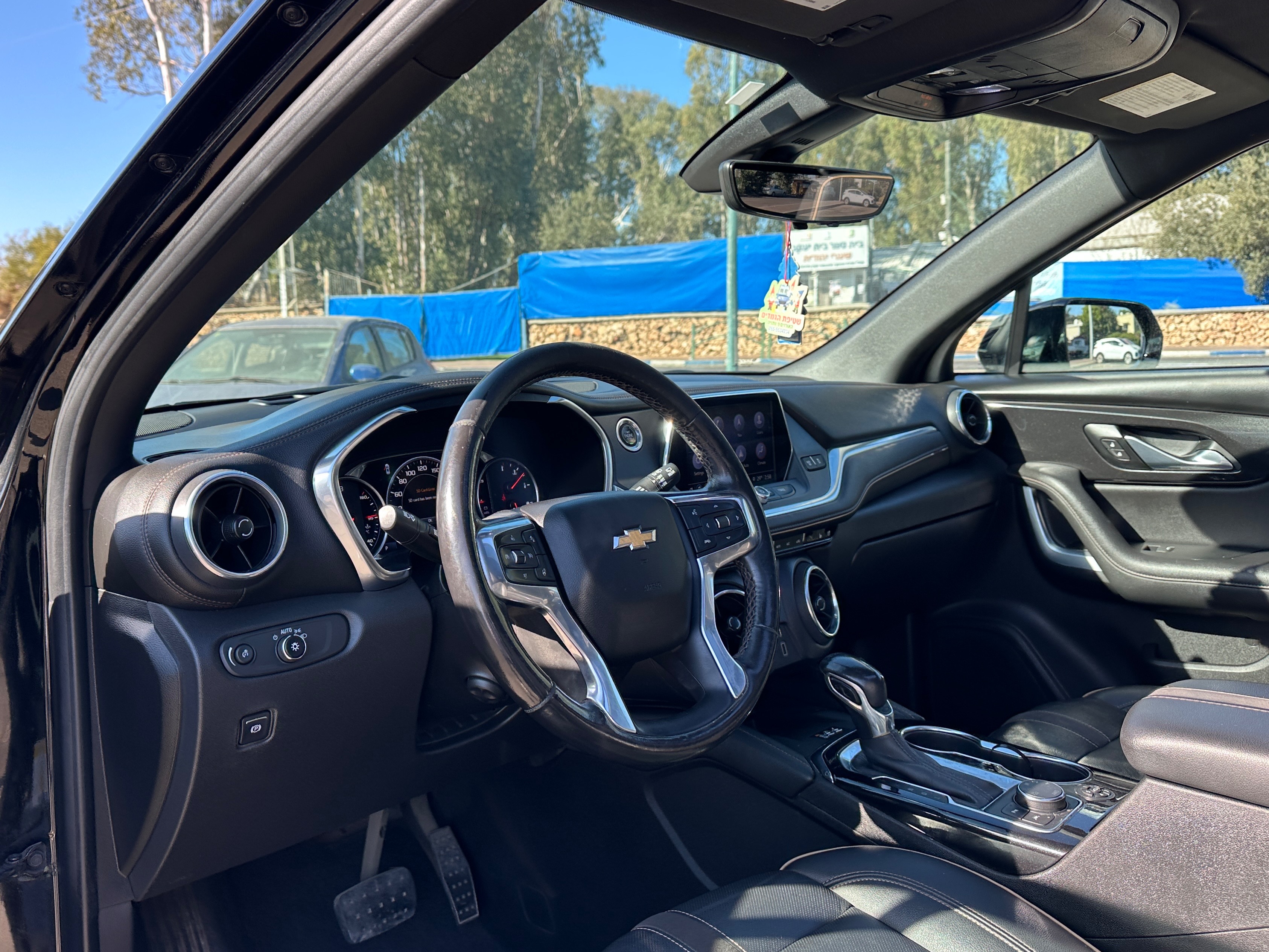 תמונות רכב שברולט בלייזר