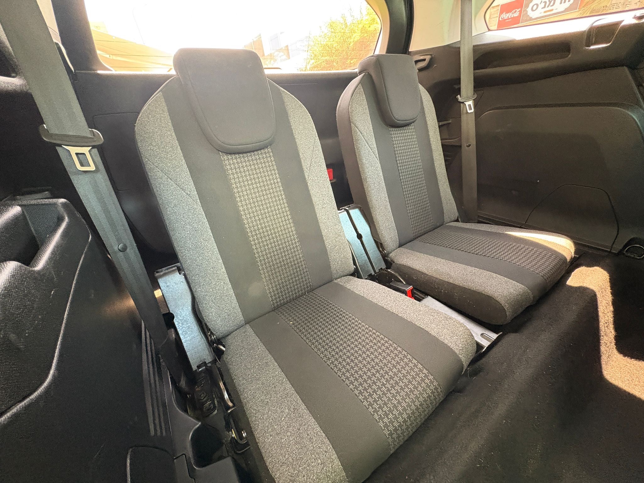 תמונות רכב פיג'ו 5008