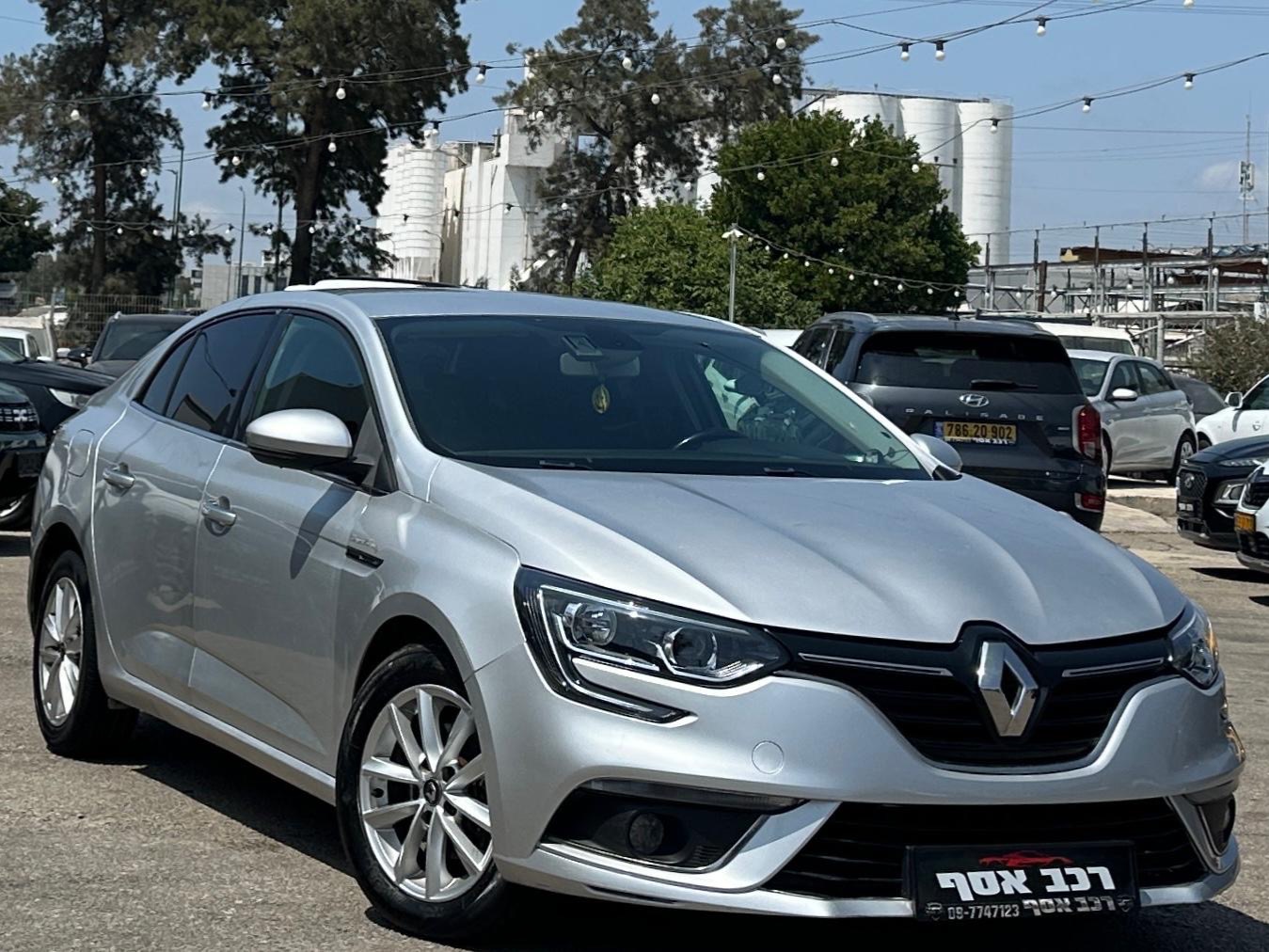 תמונות רכב רנו גראנד קופה